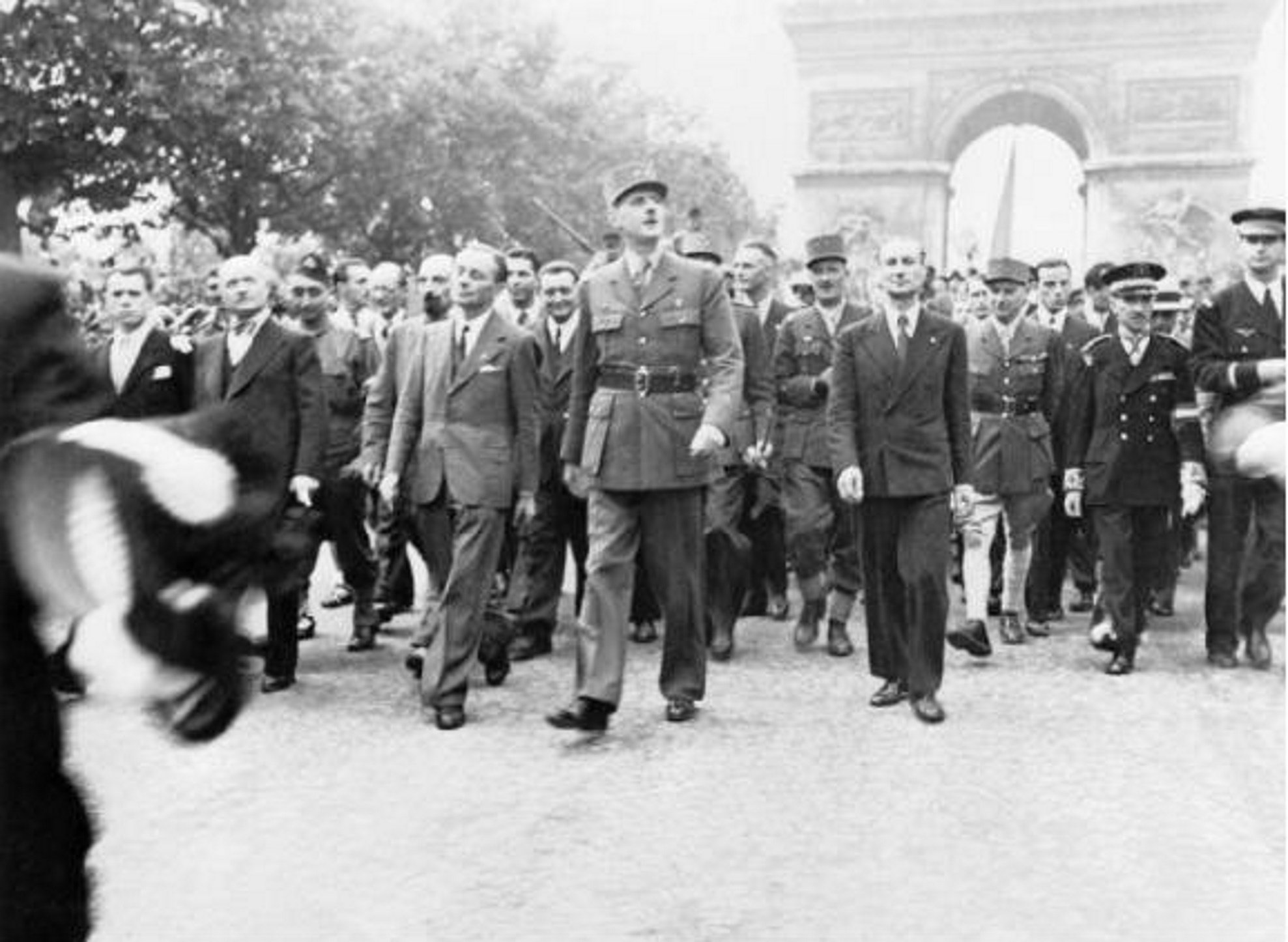 General De Gaulle París 1944 Viquipèdia