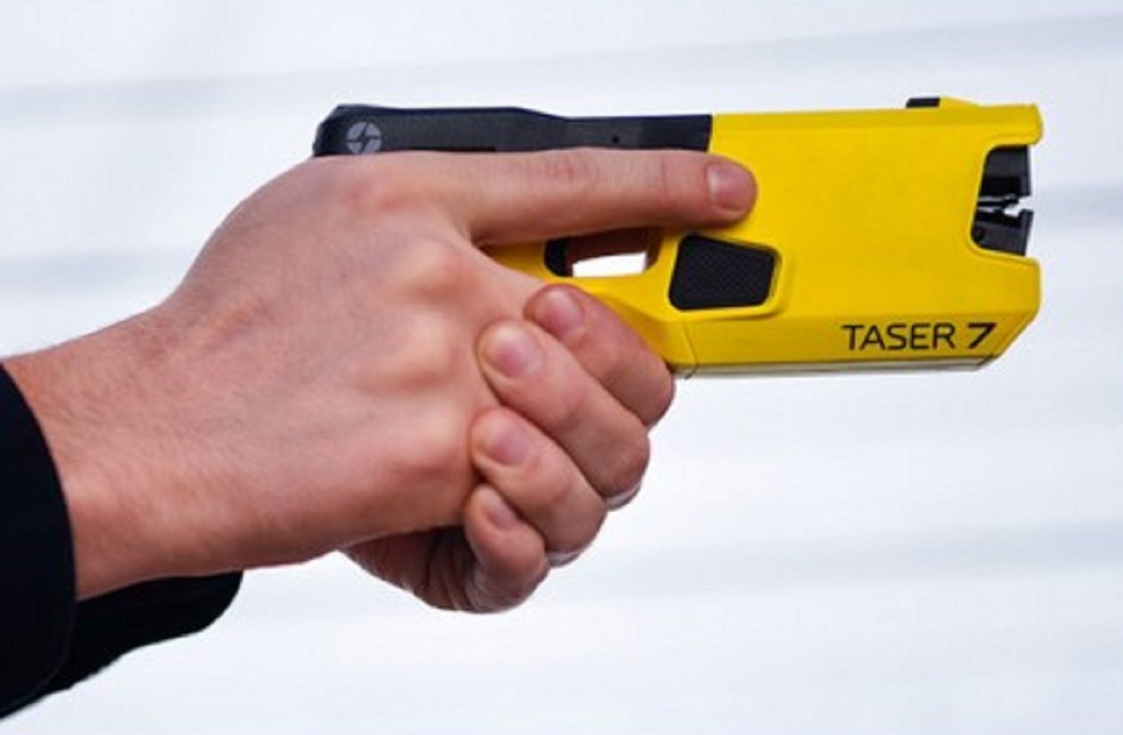 La policia espanyola no haurà de gravar les seves actuacions amb pistola Taser