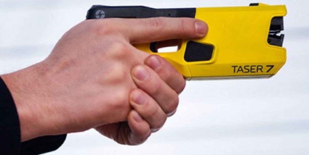 Los Mossos defienden que cumplieron el protocolo en el uso de la Taser ...