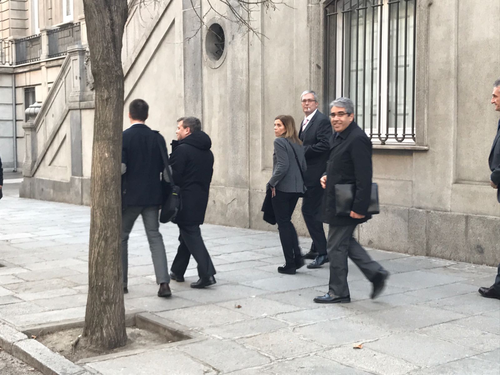 Homs, a la salida del Tribunal Supremo: "Estoy tranquilo" Homs, a la salida del Tribunal Supremo: "Estoy tranquilo"