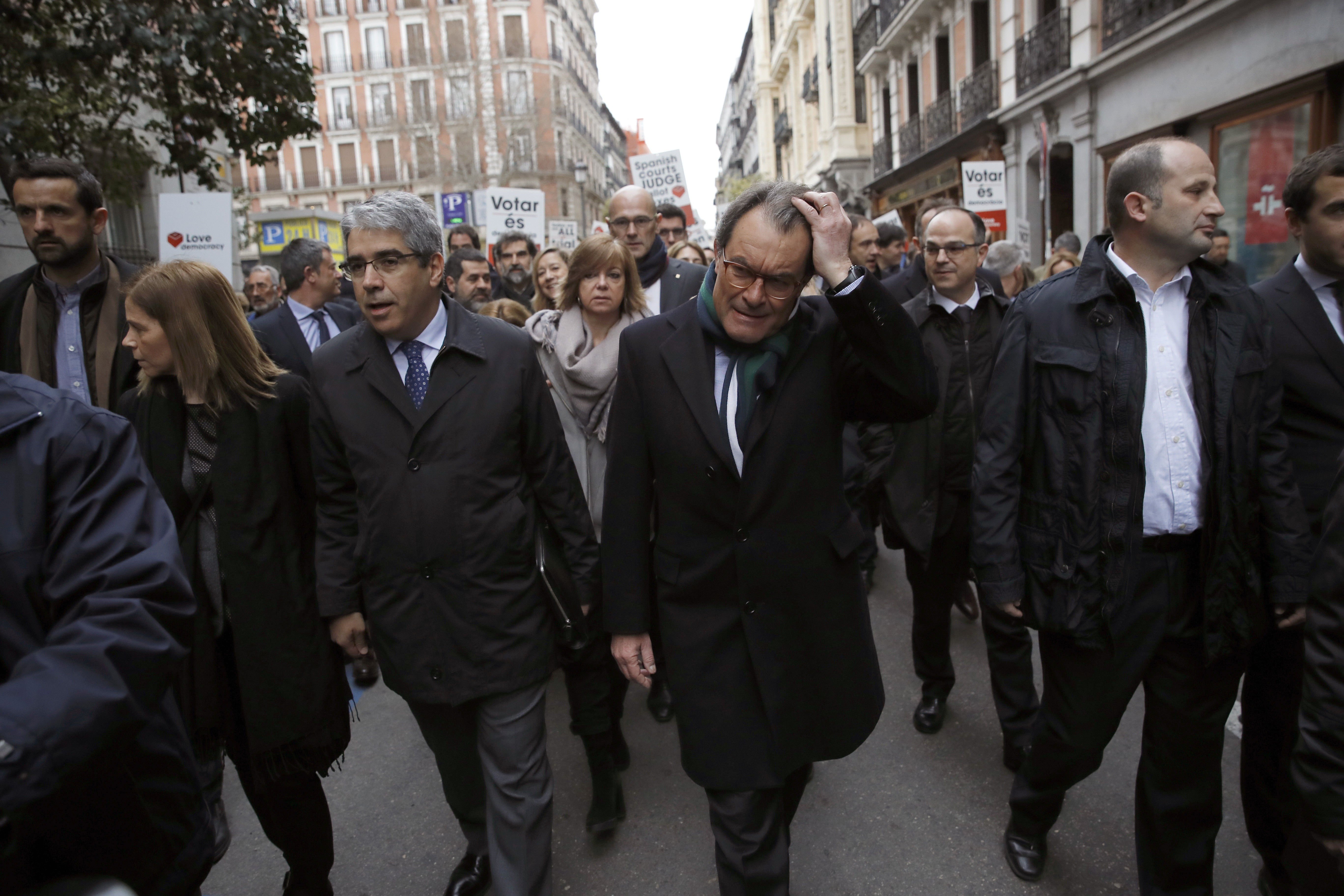 La declaración de Mas centra el juicio de Homs en Madrid