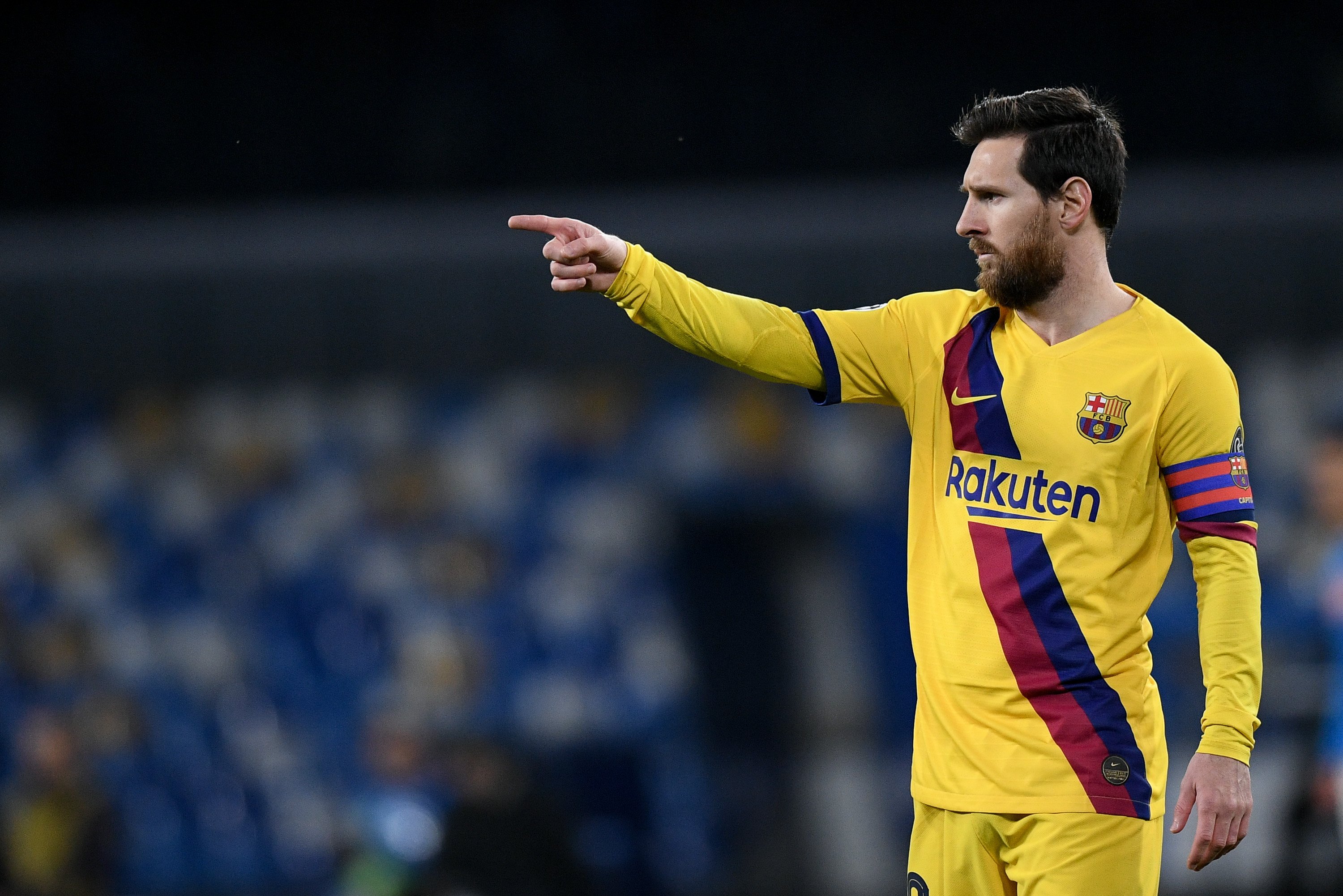 Cinco temporadas y dos clubs: el contrato que estudia ofrecerle el City a Messi