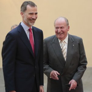 Juan Carlos I returns to Abu Dhabi after 11 hours in royal palace with Felipe VI