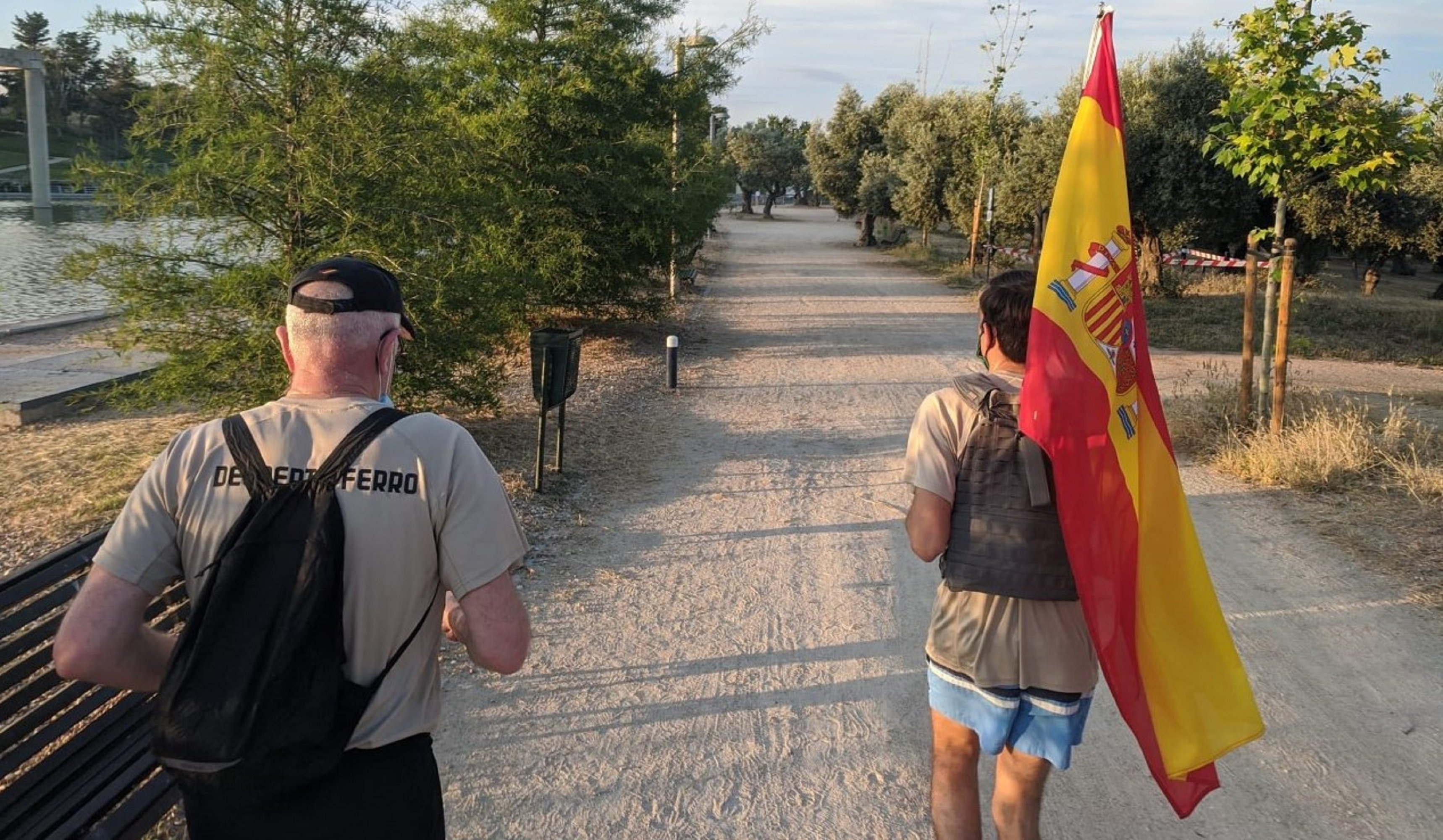 VÍDEO: La delirante campaña 'paramilitar' de Vox por las calles de Madrid