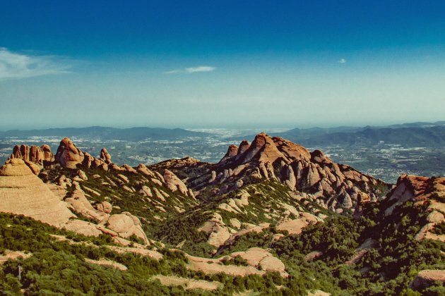 montserrat - unsplash