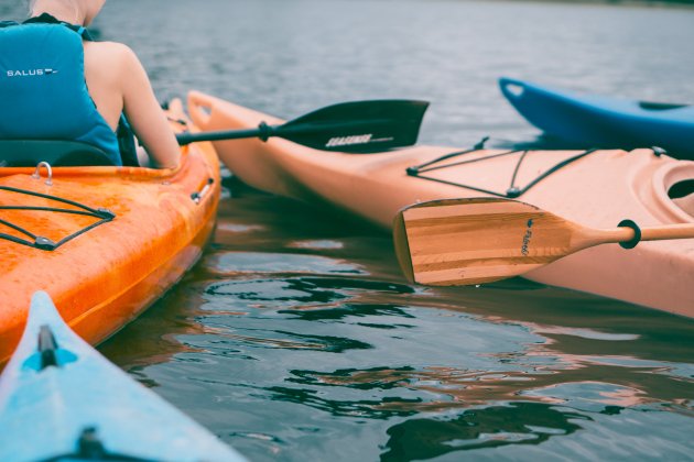 kayak - unsplash