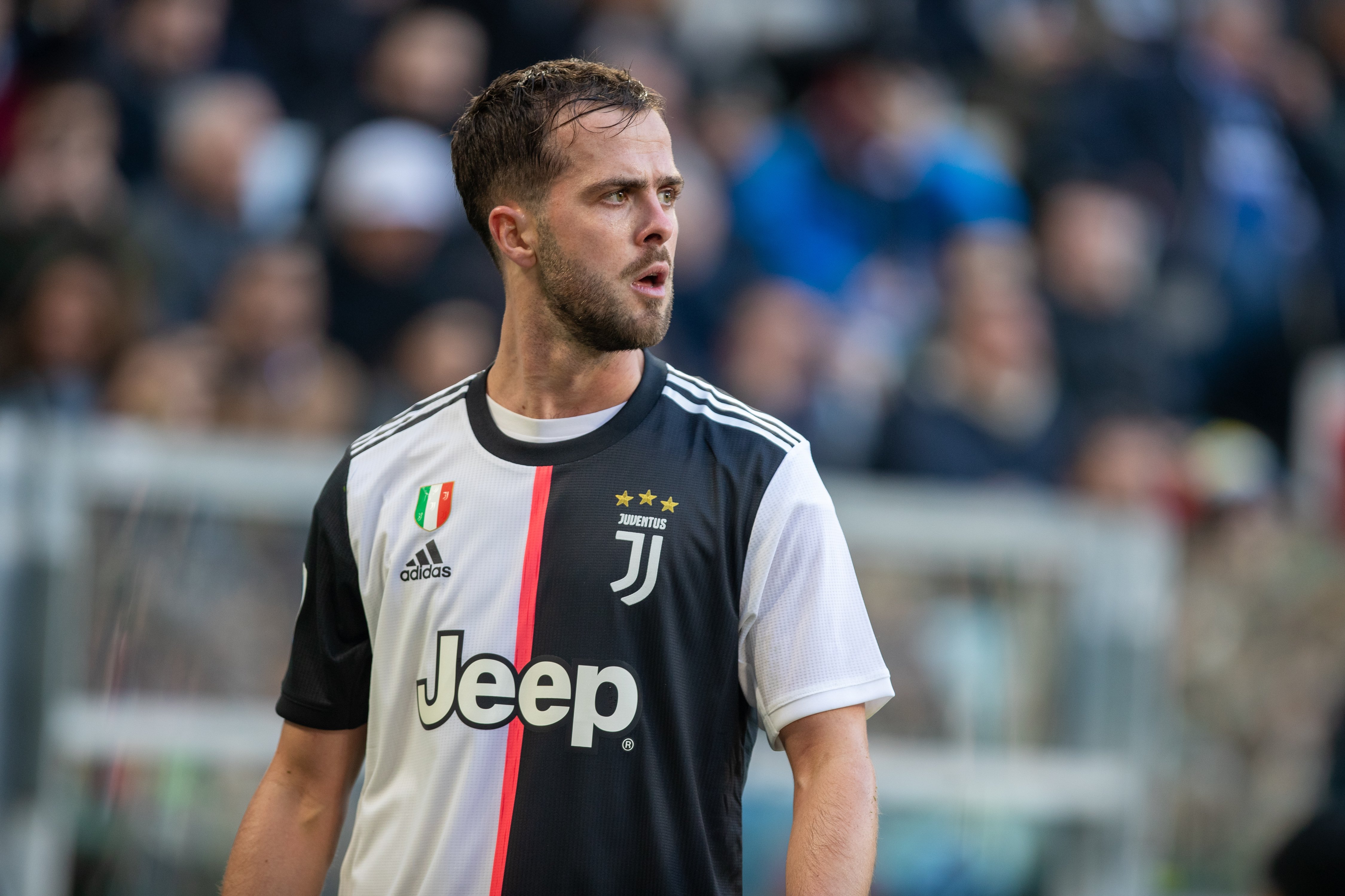 Oficial: El Barça fitxa Miralem Pjanic