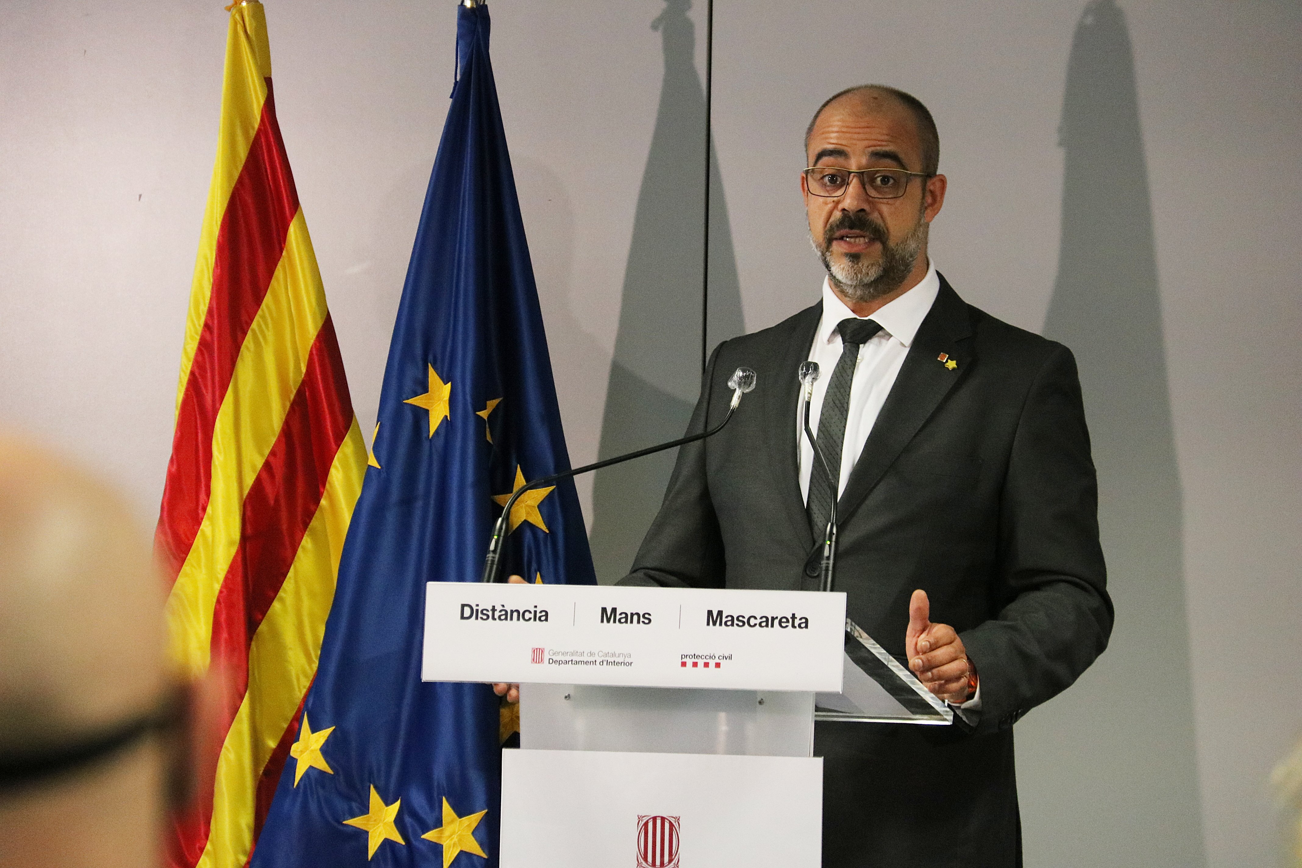 Interior mantiene a los mossos investigados a pesar de la votación del Parlament