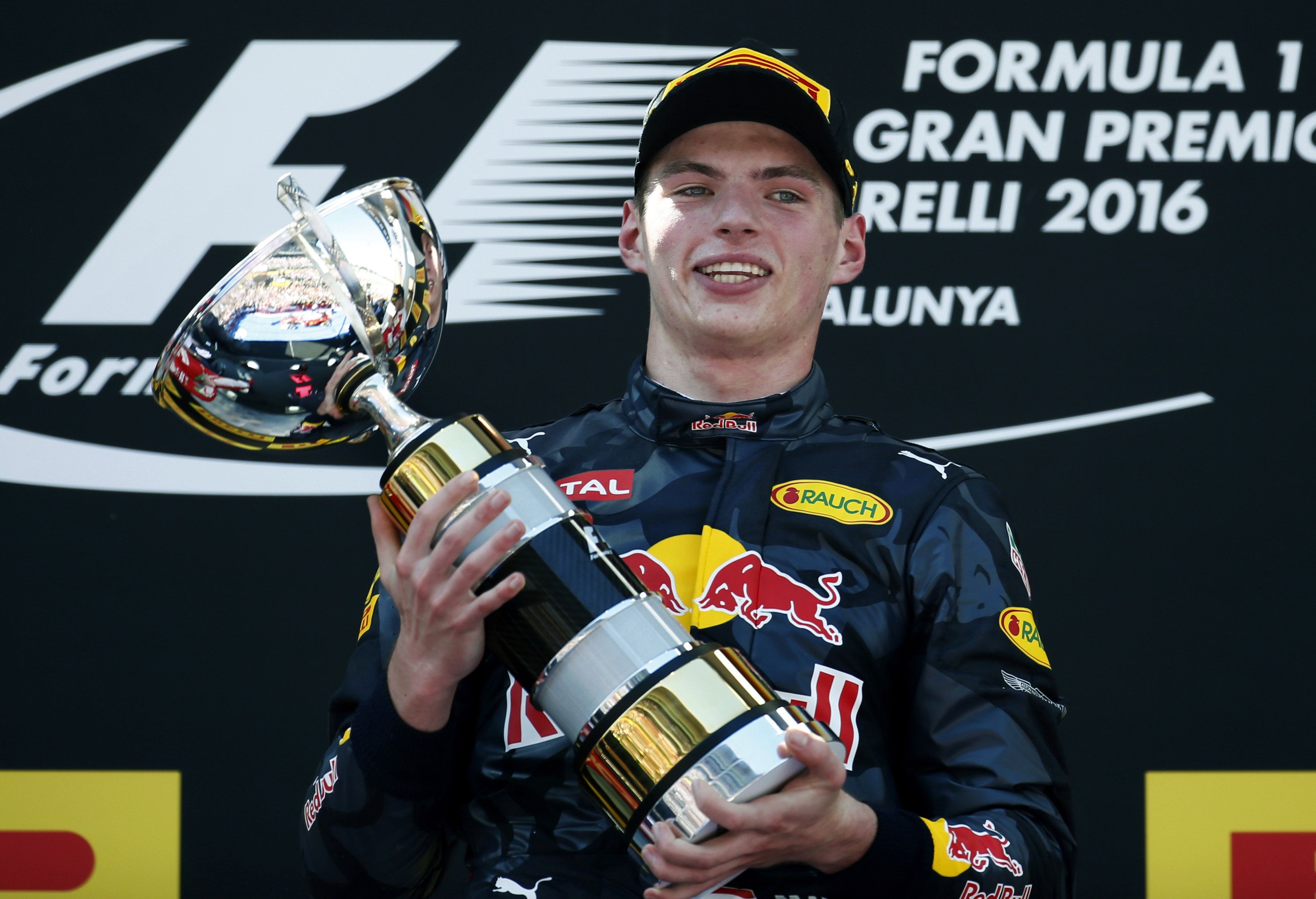 Verstappen se doctora en Catalunya