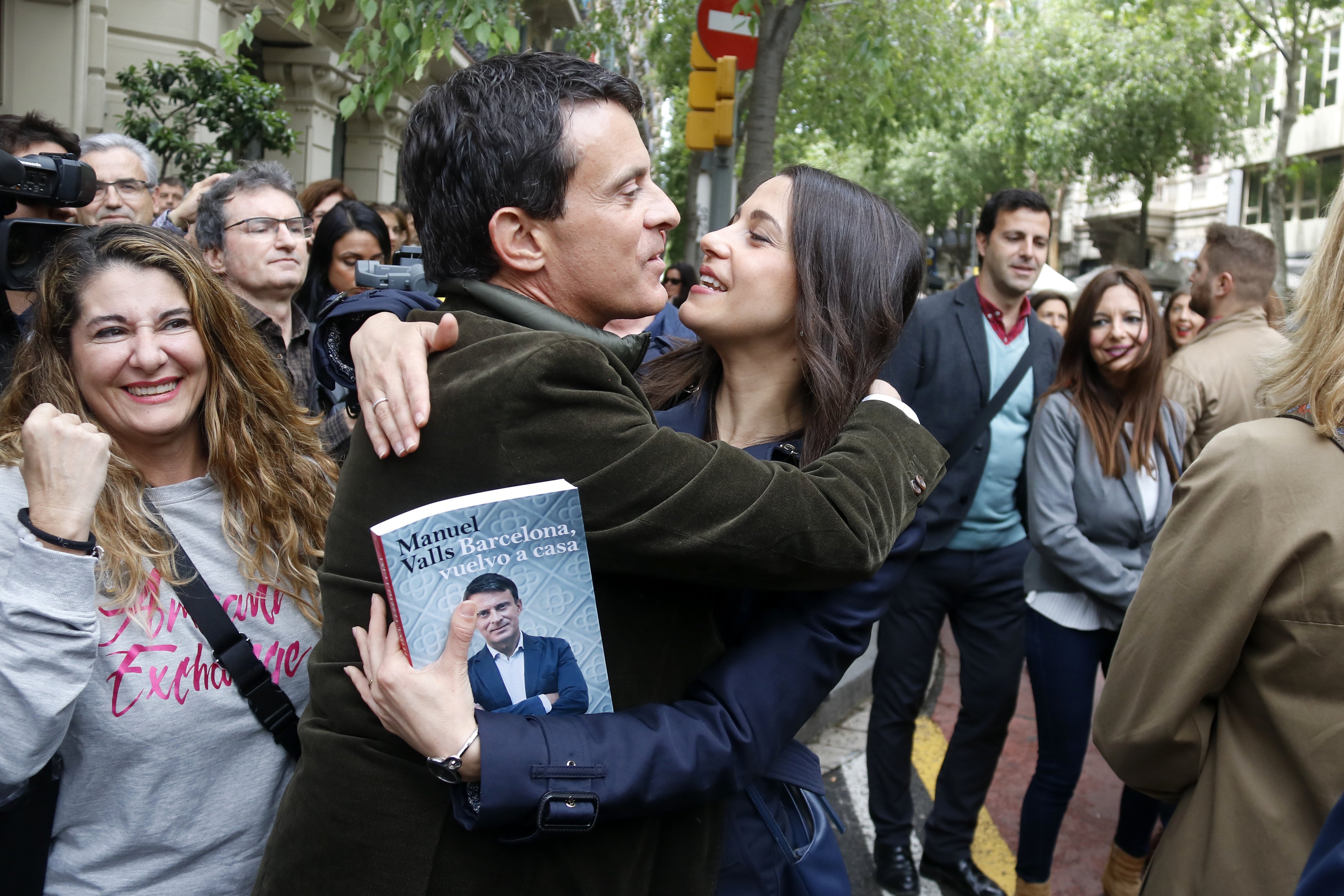 Ciudadanos y Valls planean una candidatura conjunta en Catalunya