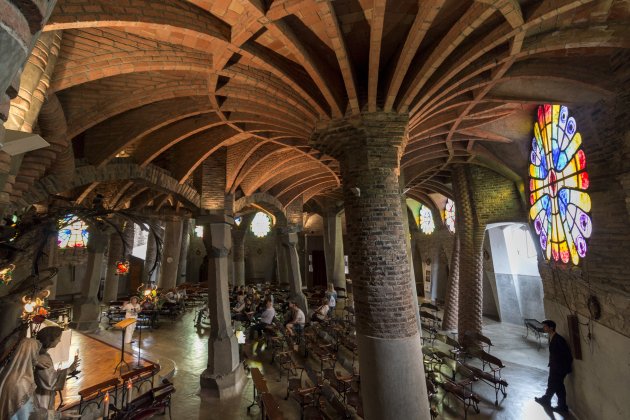 Santa Coloma de Cervelló  Baix Llobregat  Cripta Gaudí  Modernisme  Albert Miró  Diputació Barcelona (6)
