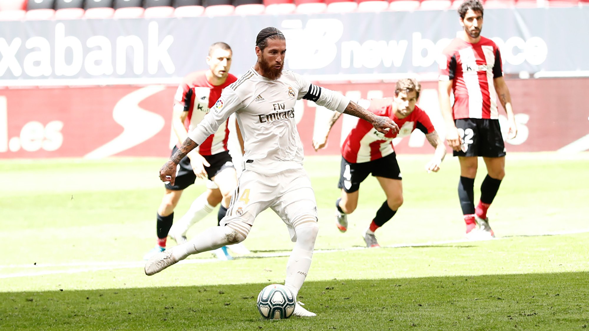 Nou escàndol del Madrid a la Lliga: els àrbitres beneficien els blancs (0-1)