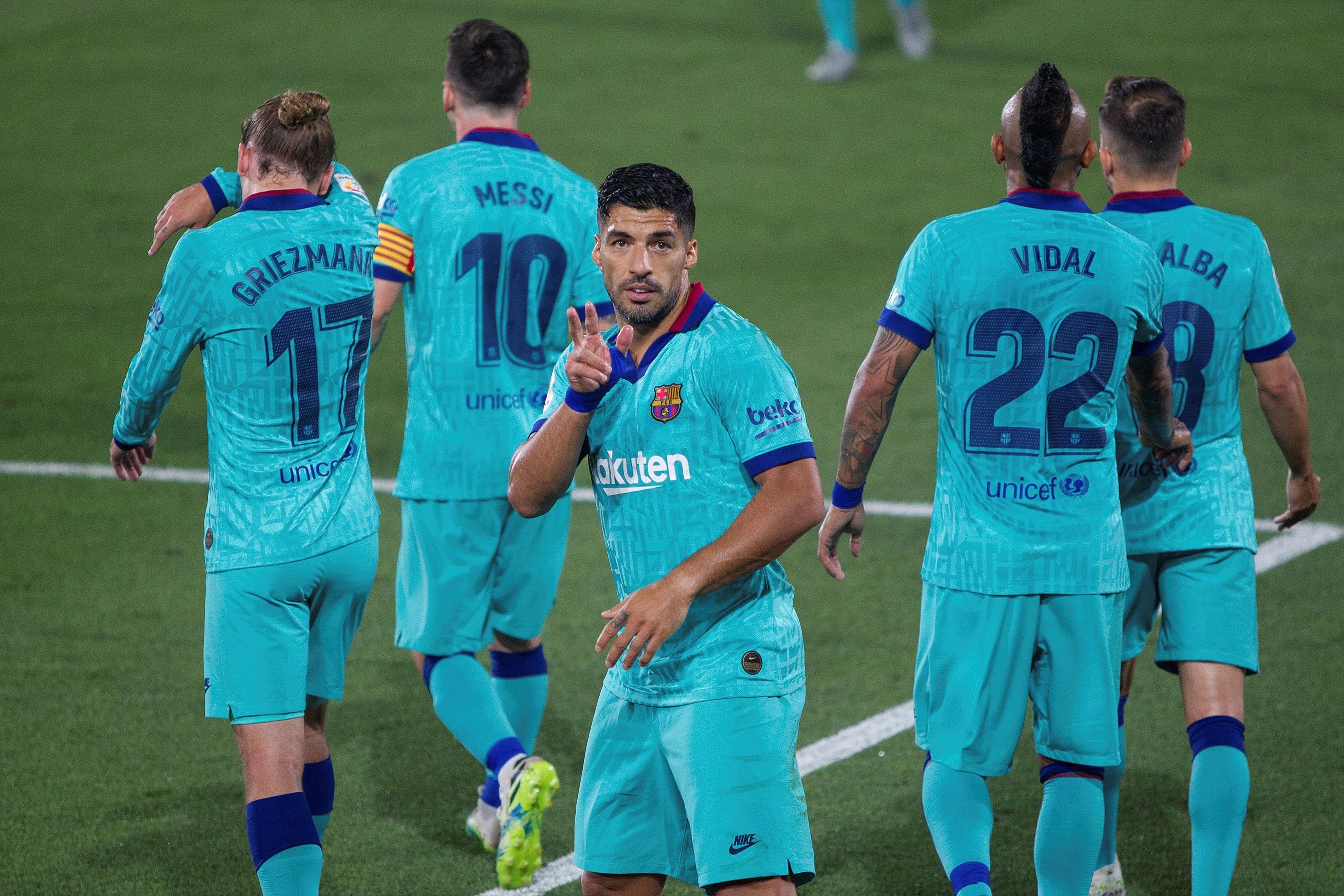 El 1x1 del Villarreal-Barça: resurrección de Griezmann e histórico Suárez