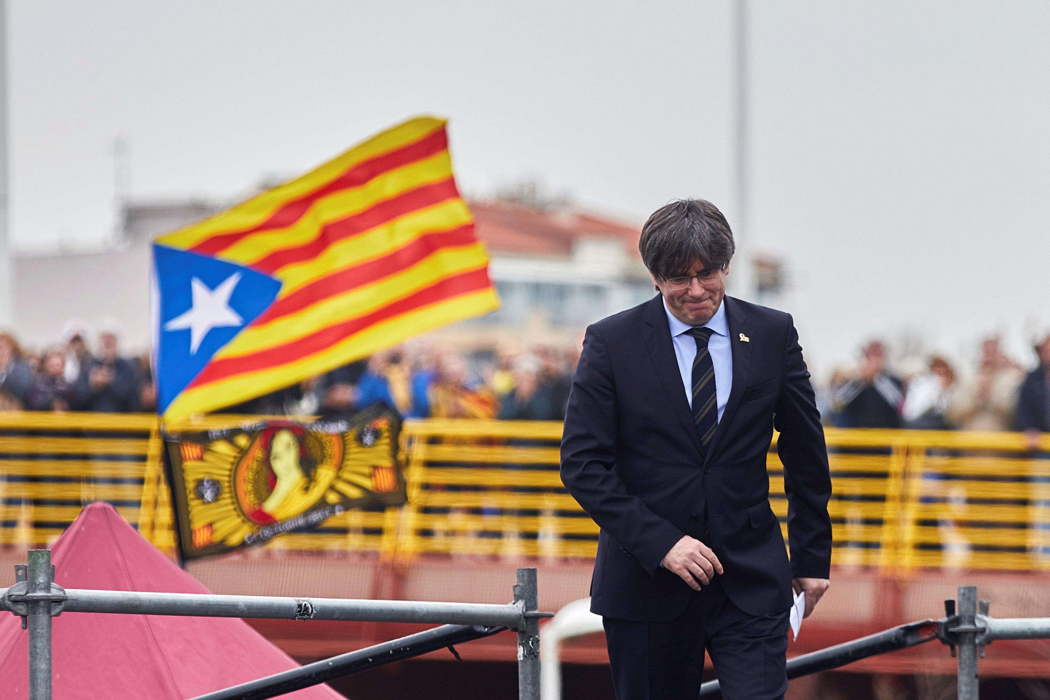 Alcaldes de la Catalunya Nord fan costat a Puigdemont: "Això no pot acceptar-se"