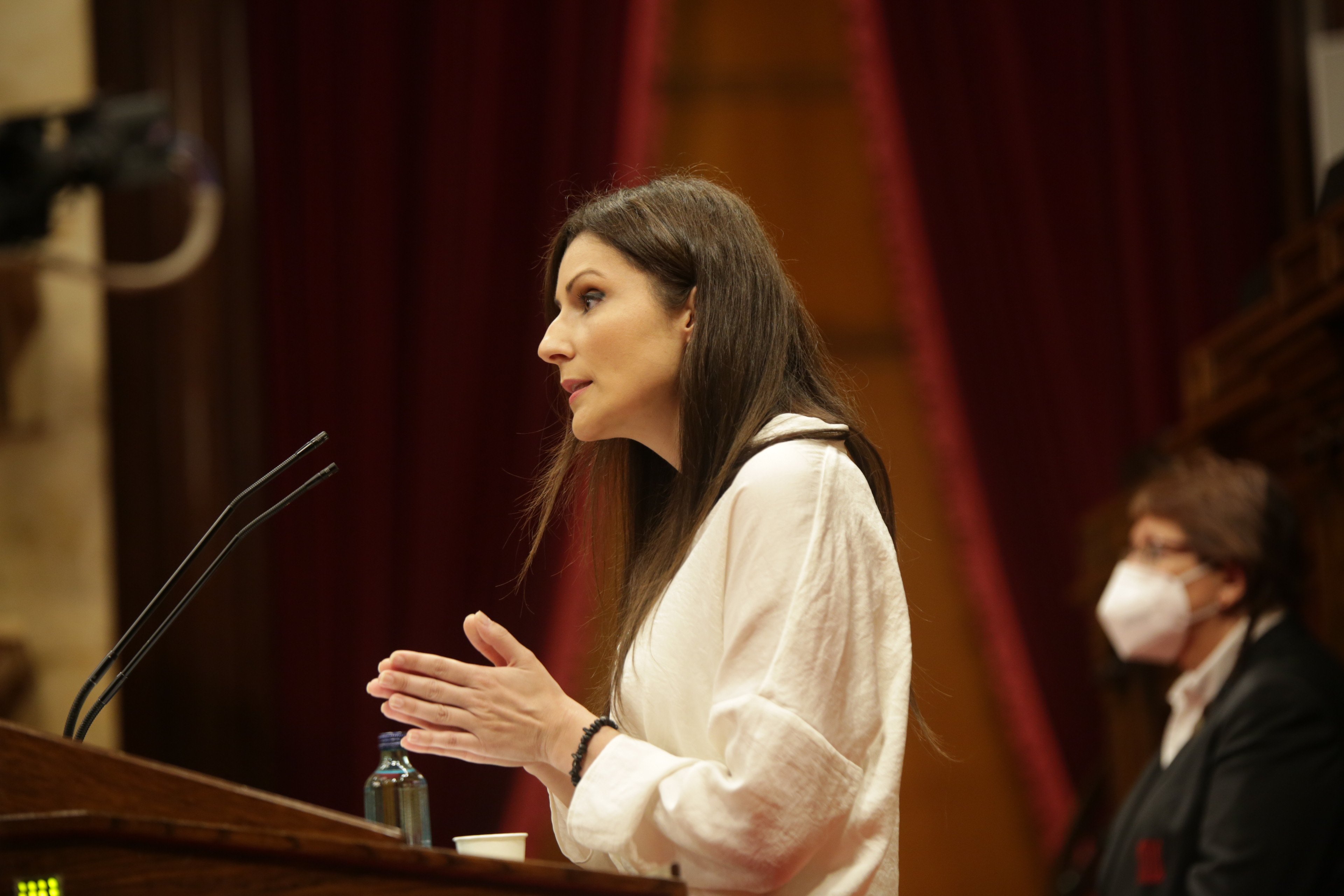 Roldán, "convencida" de que no va a ser la única que se marche de Cs al PP