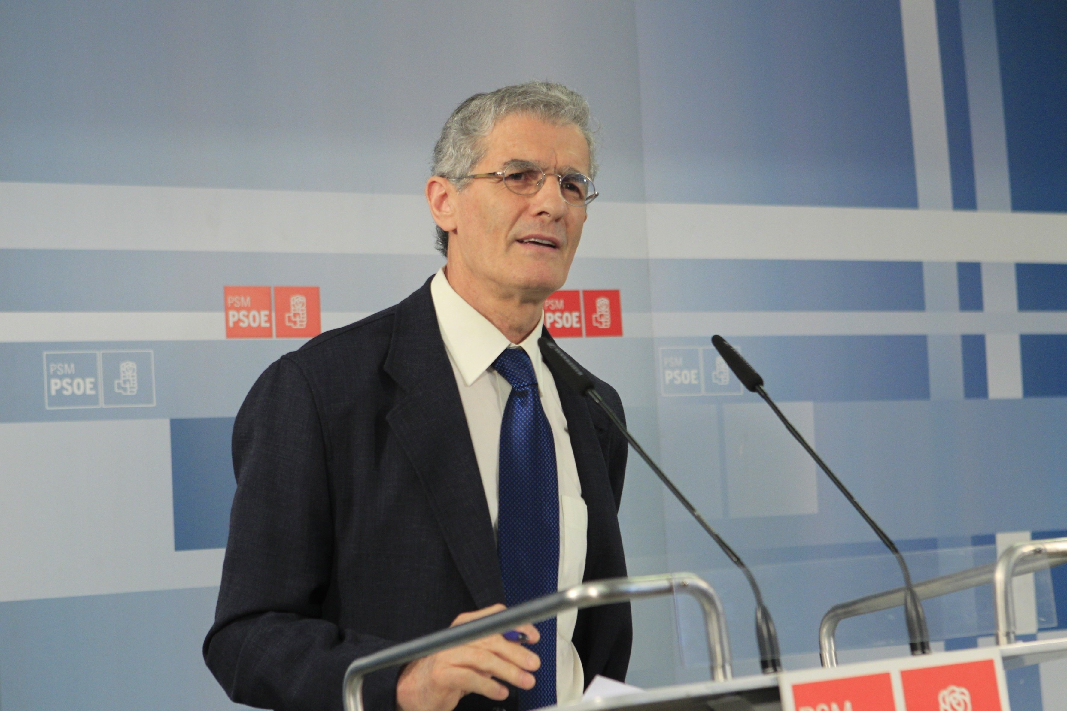 Freire (PSOE): "Hay que organizar en red los hospitales públicos, como Quirón"