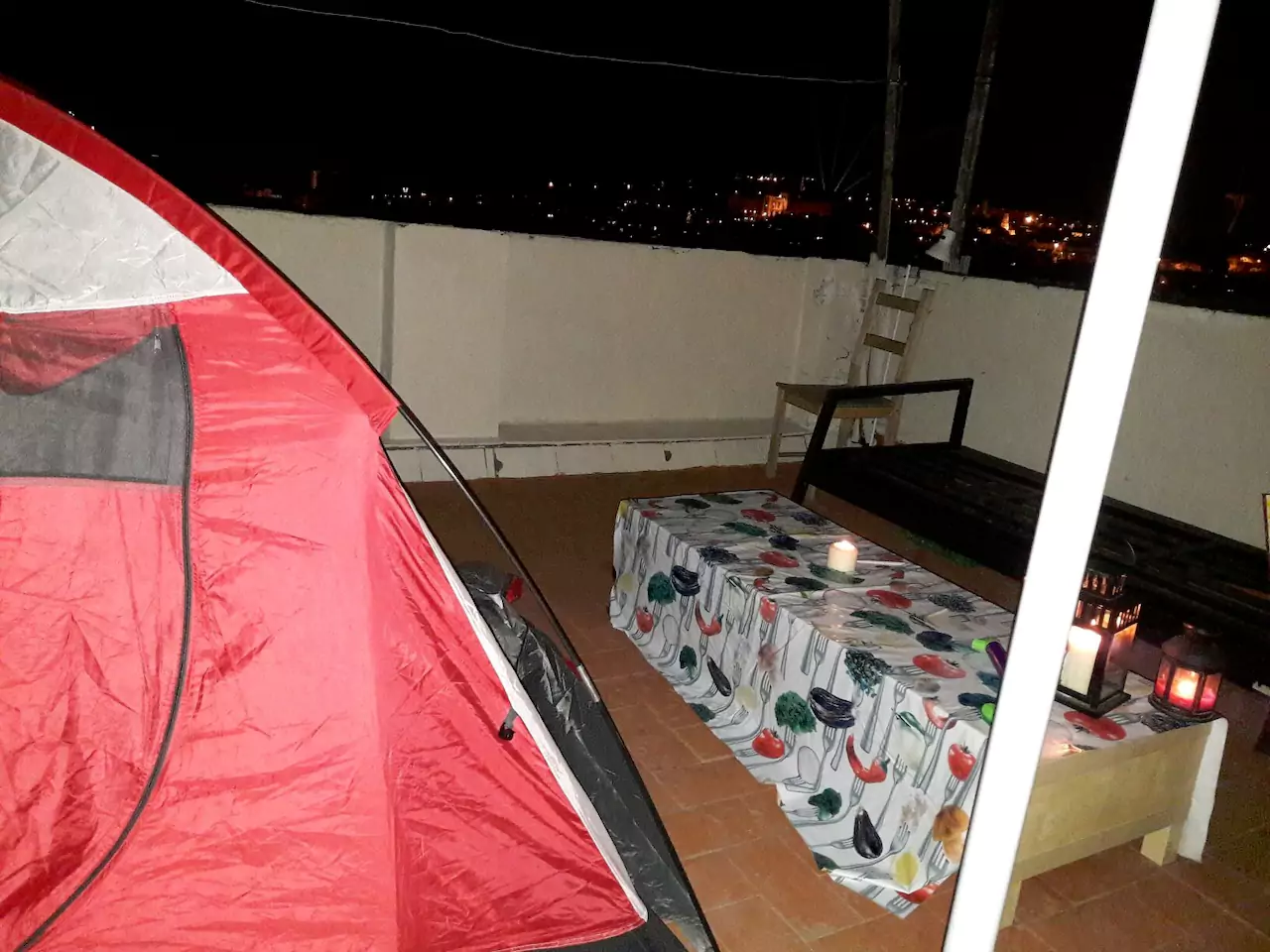 tenda campanya airbnb