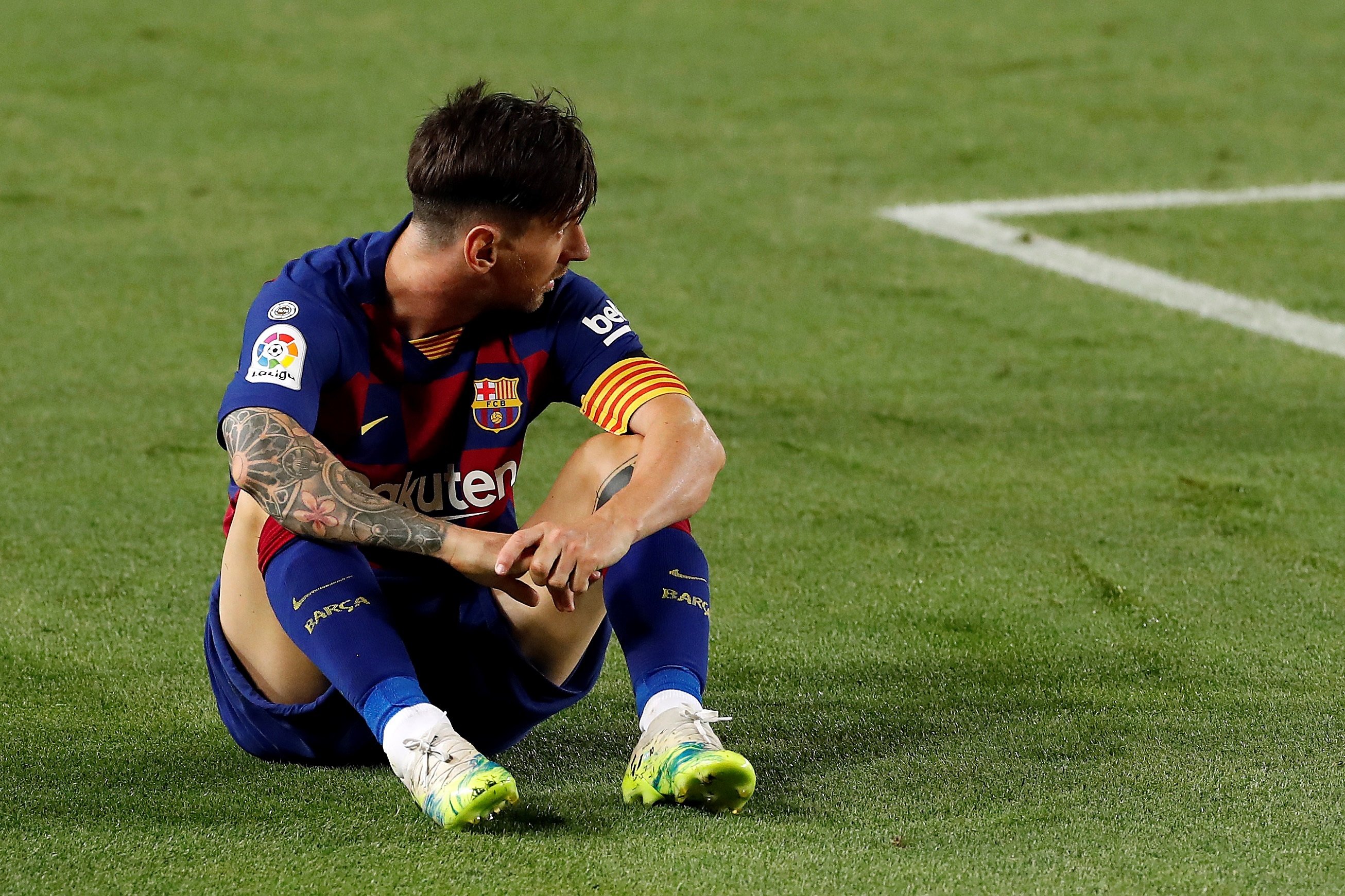 Messi confía en salir del Barça y se ampara en la FIFA
