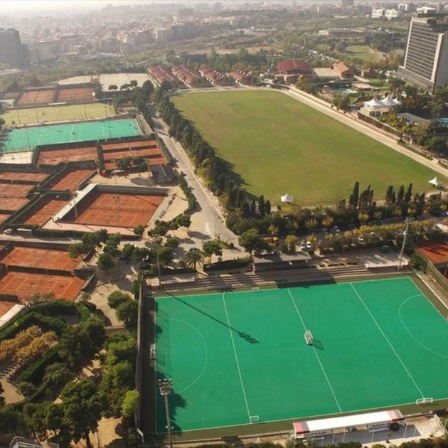 Cerrados los campamentos de verano del Real Club de Polo por un brote de  Covid