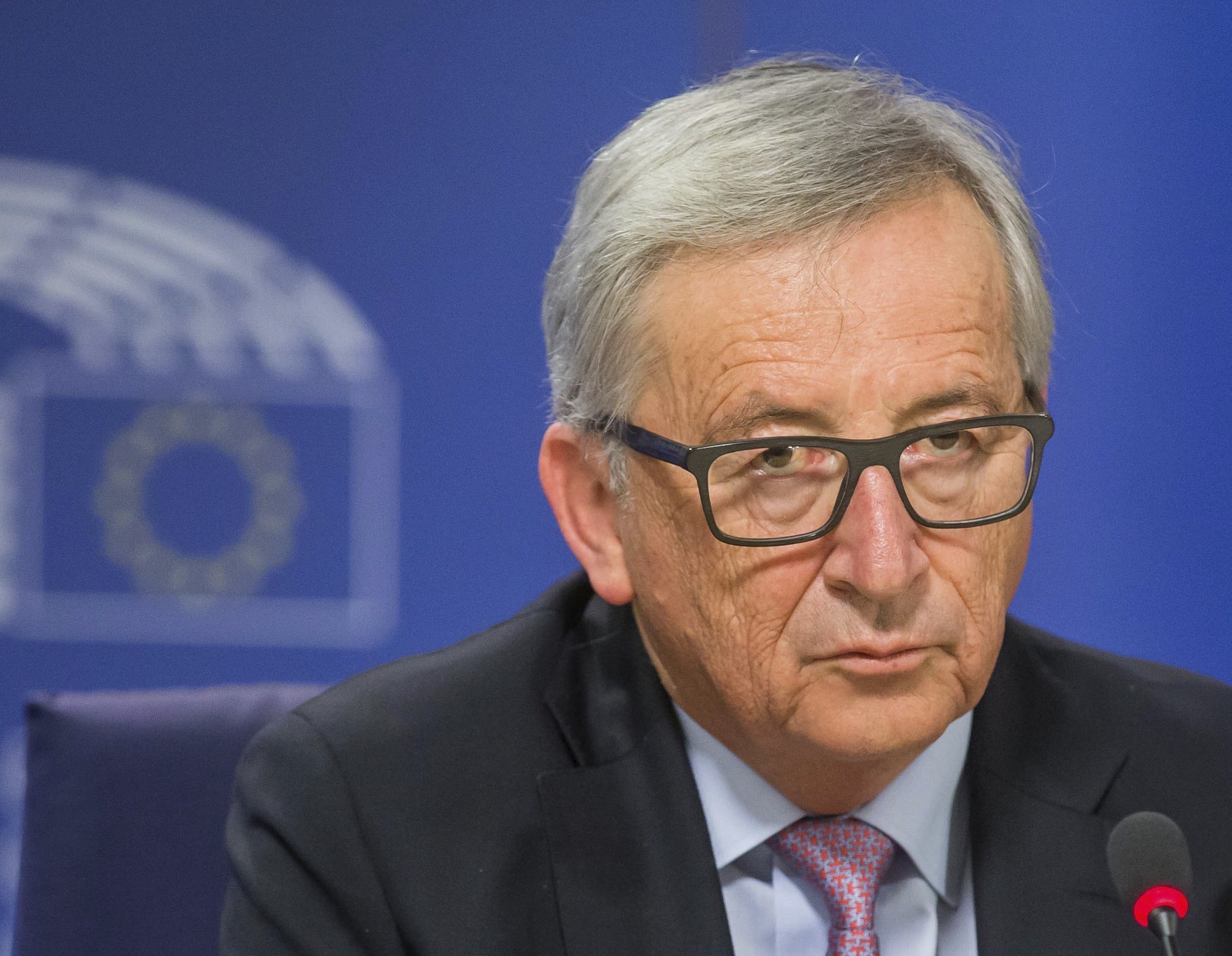 Juncker respeta las decisiones del Gobierno español en la crisis catalana