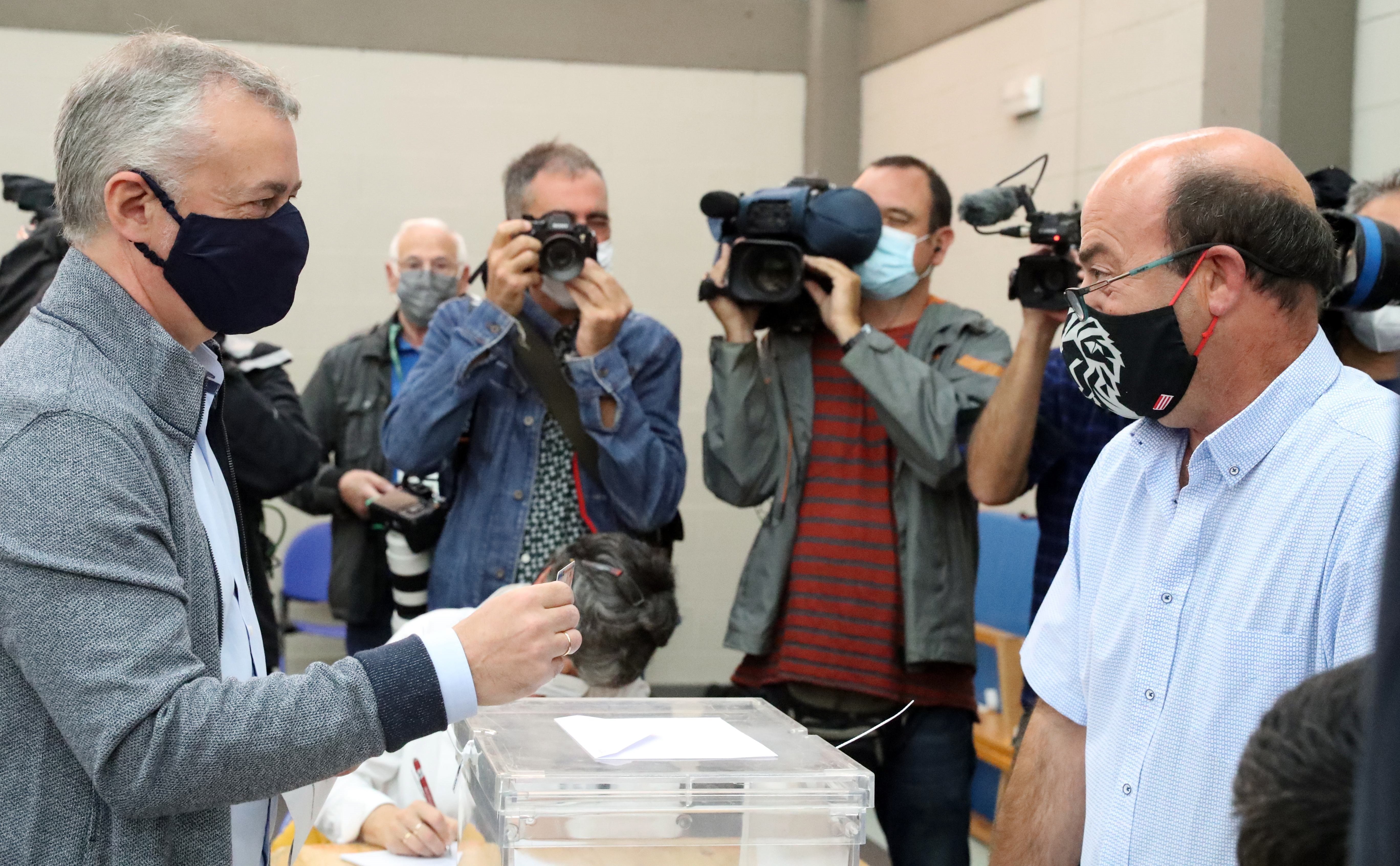 La participació en les eleccions basques s'ensorra: 8,36 punts menys