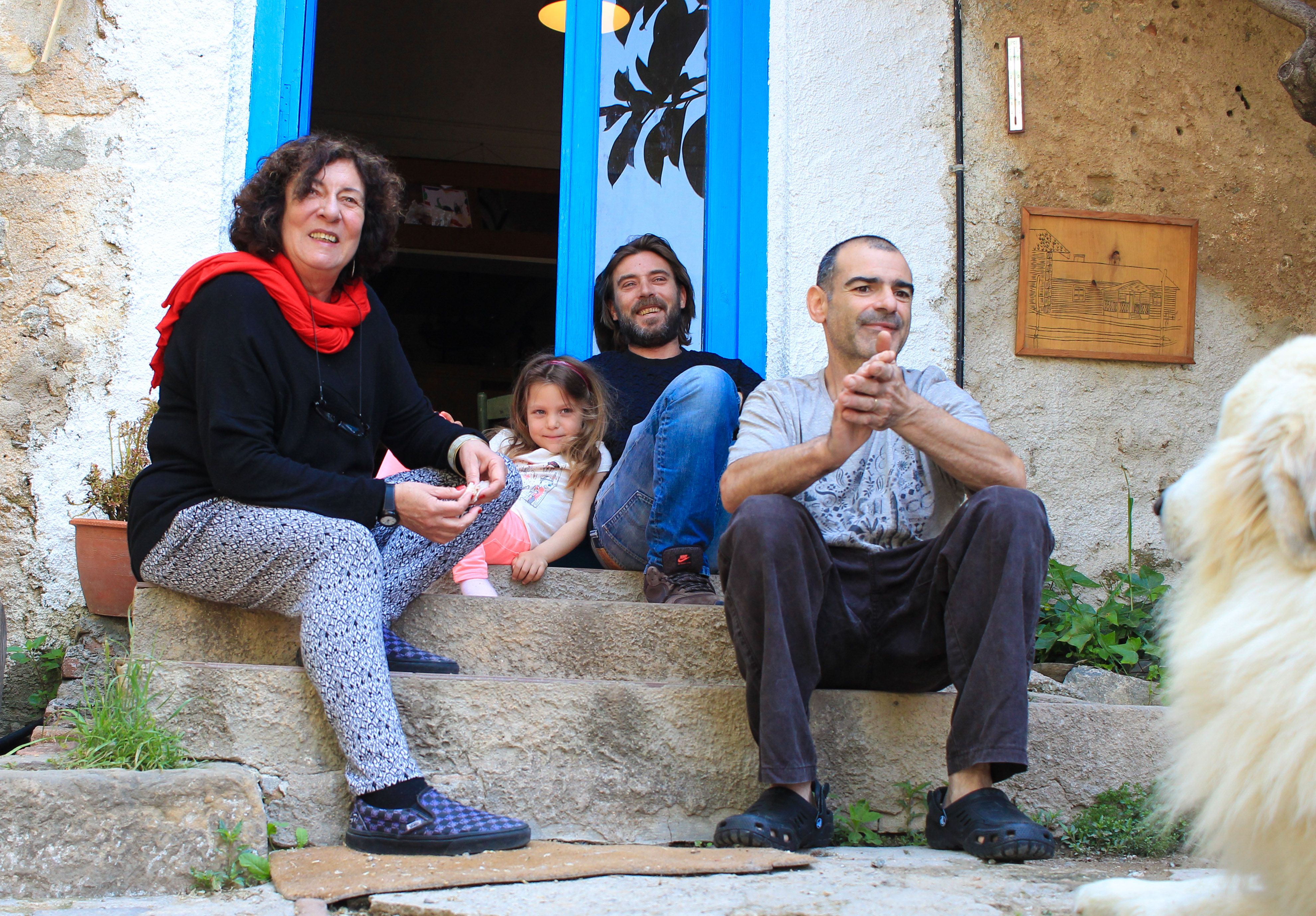 Tres generaciones viviendo en común