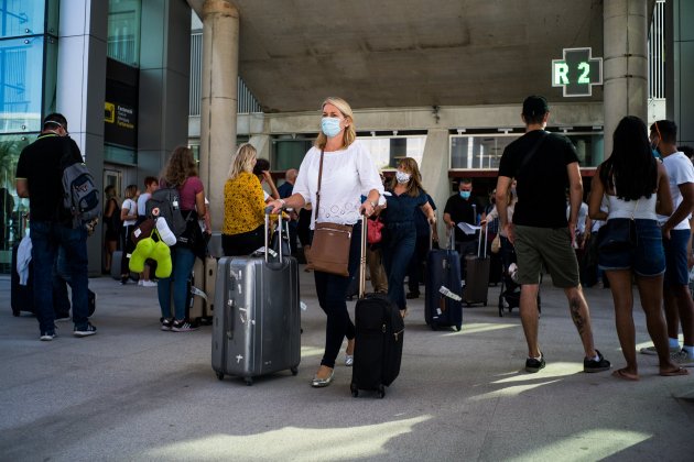 EuropaPress passatgers maletes aeroport palma mallorca 