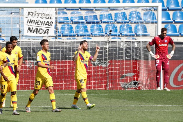 gol leo messi alabas barca EFE