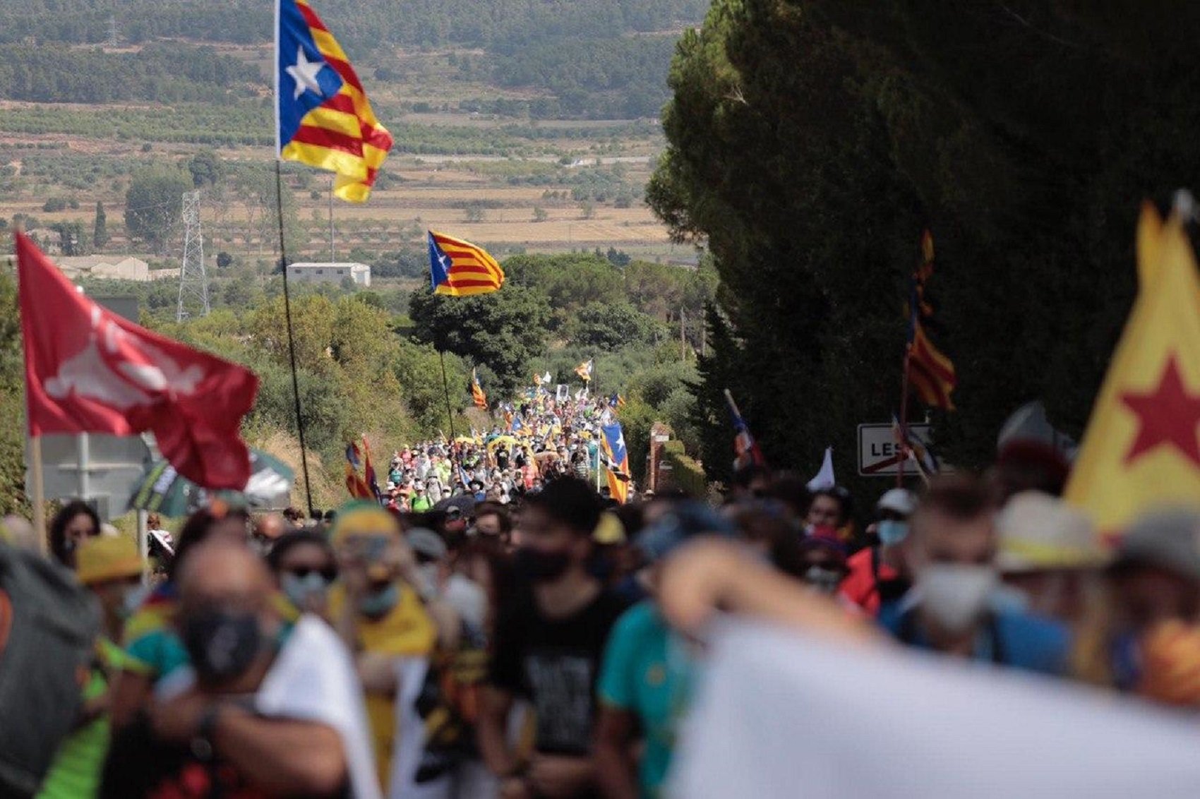 Marxa massiva per protestar contra la presència del Rei a Poblet