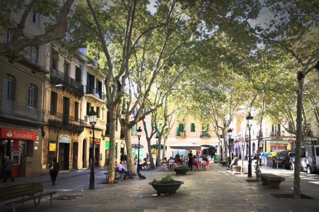 Plaça de Rovira i Trias 1 web ajuntament