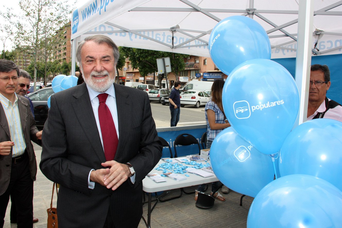 Mayor Oreja pide movilizarse contra el independentismo, "como con ETA"