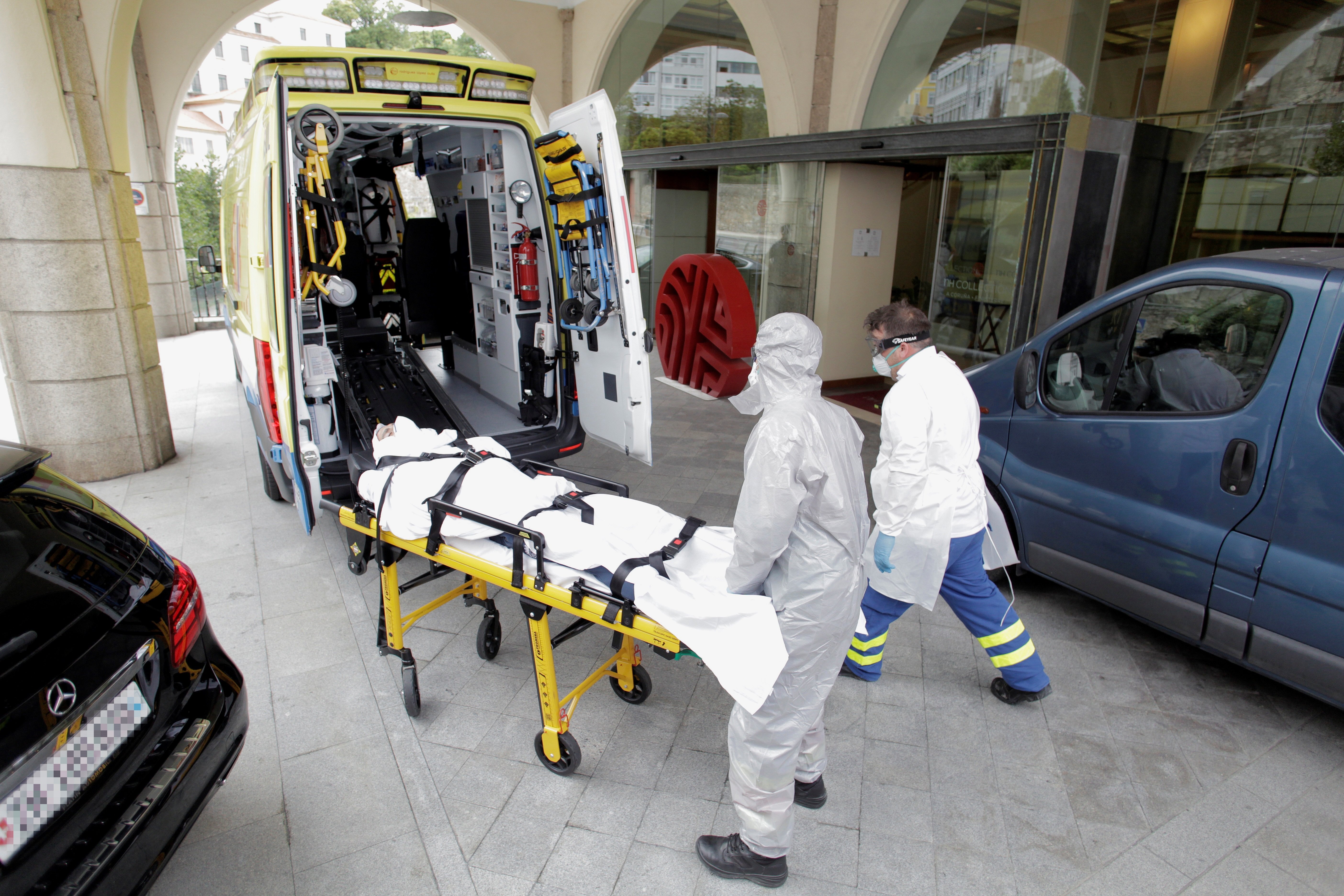 Un futbolista del Fuenlabrada con coronavirus, ingresado en el hospital