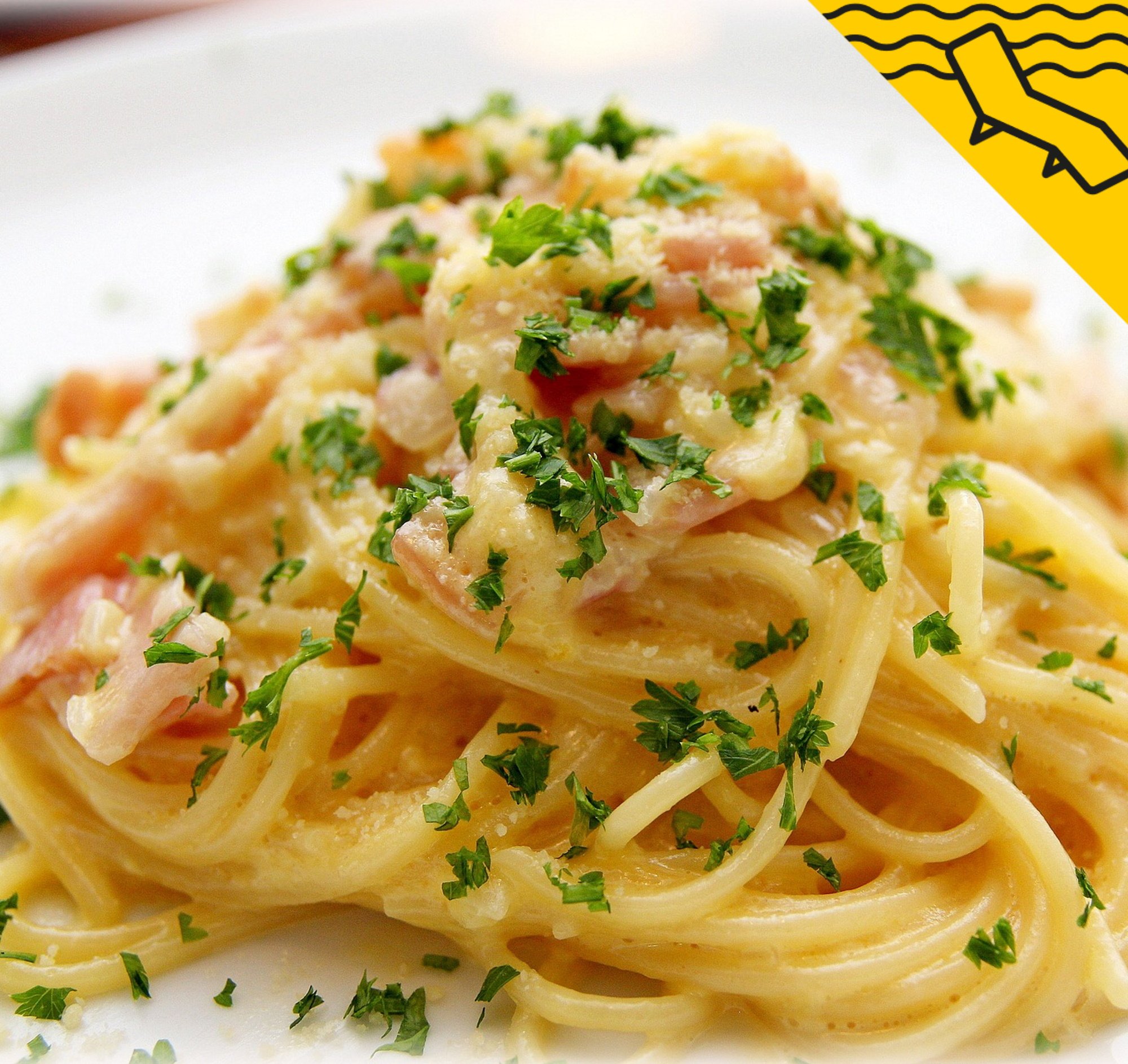 Cómo cocinar unos auténticos espaguetis a la carbonara en menos de 8 minutos