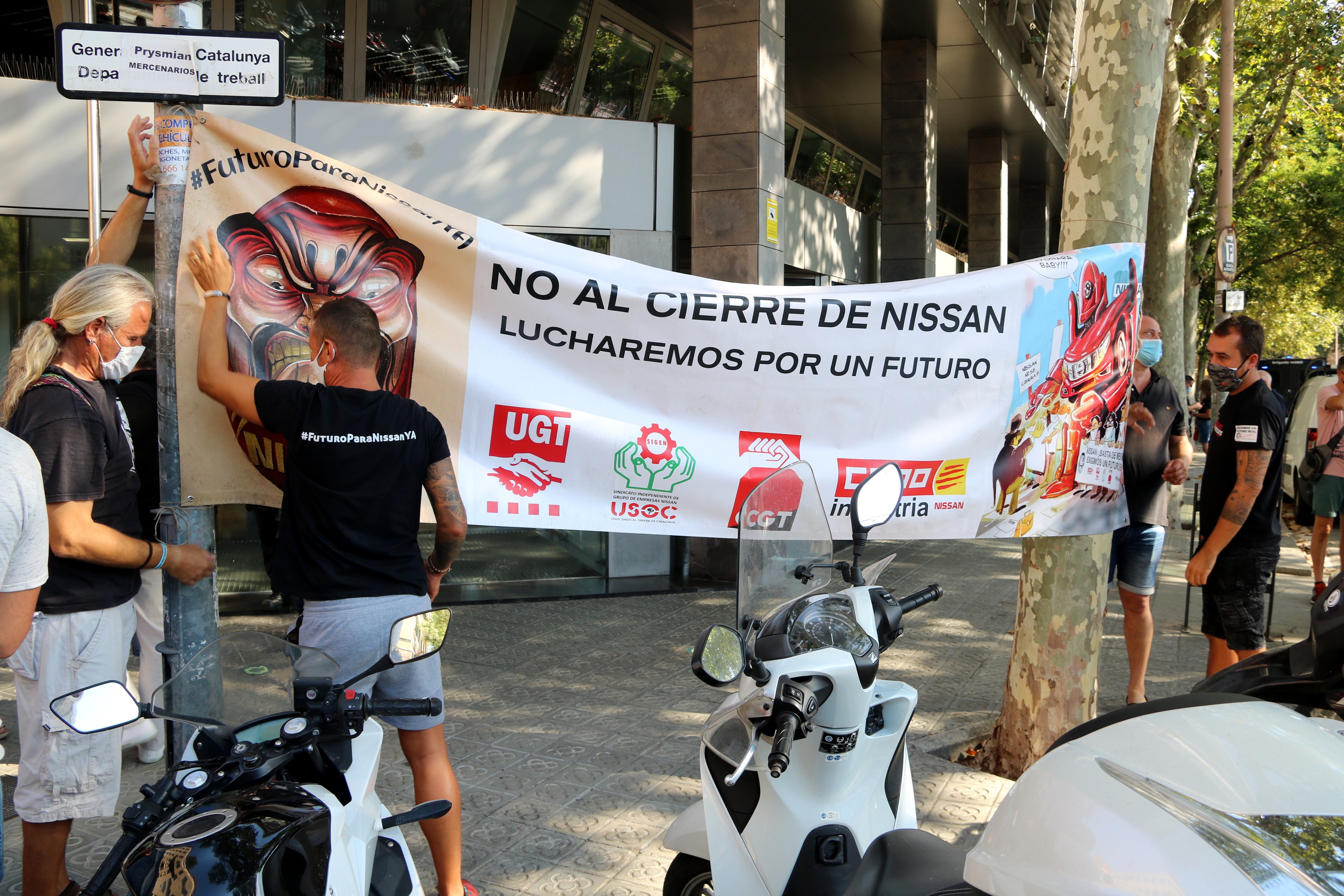 Nissan ofrece cerrar las plantas de Catalunya más allá de junio del 2021