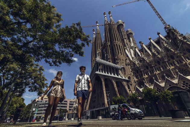 coronavirus turistes sagrada familia barcelona - europa press