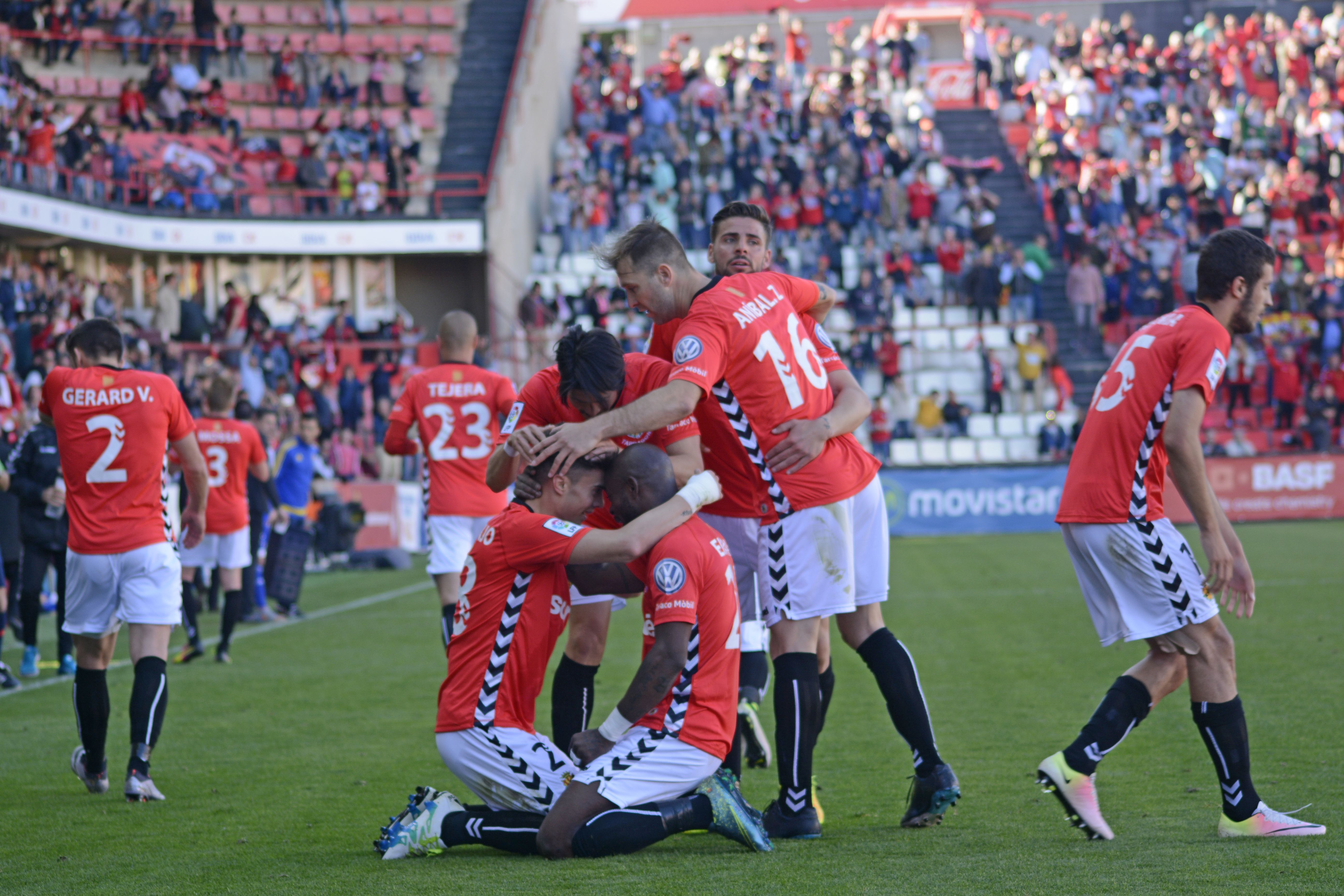 El ascenso a Primera y Segunda División tiene aroma catalán