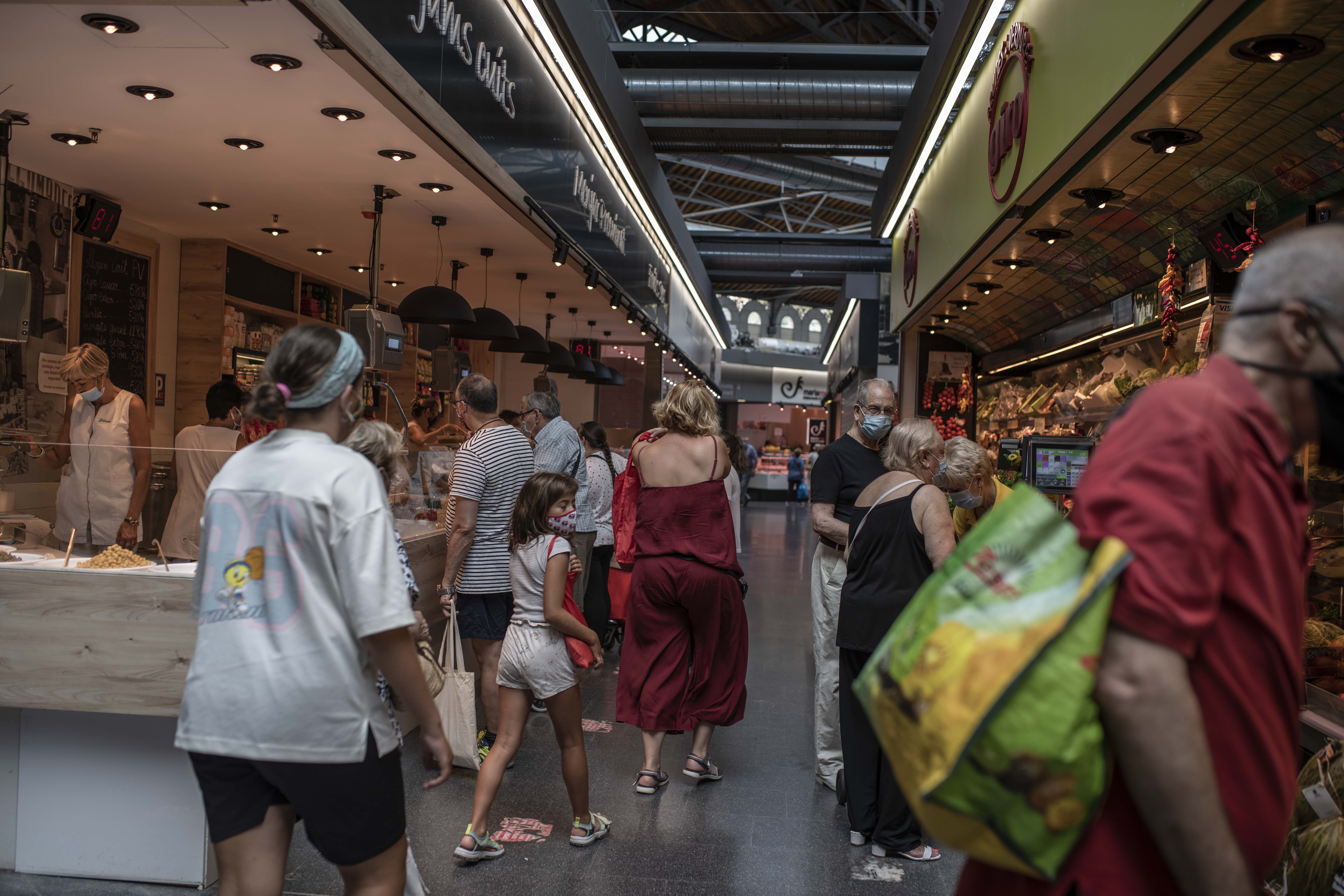 Catalunya suma 863 nuevos positivos y 5 muertos en las últimas 24 horas