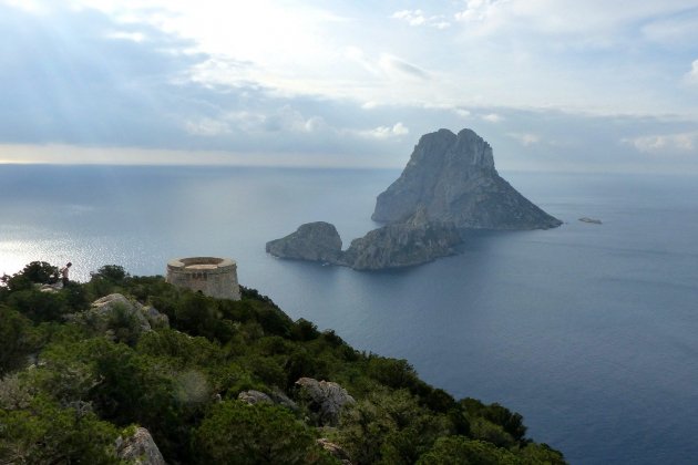 se vedra torre desde savinar Image by Jamie Turek from Pixabay