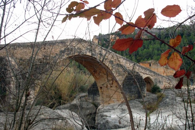 119 Puente Viejo de Cabacés