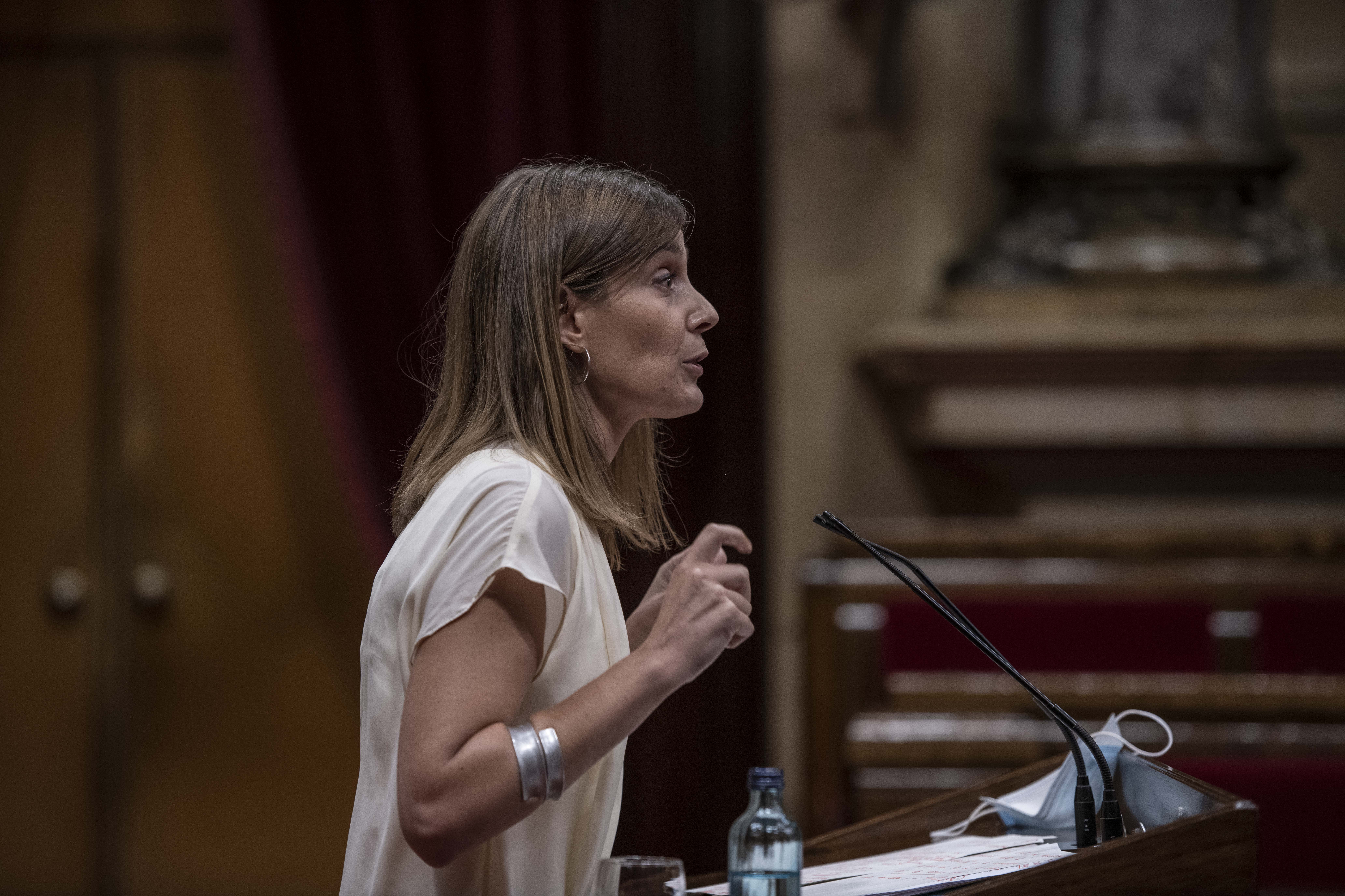 Albiach: "El cap d'estat durant quatre dècades ha fugit de forma indigna"