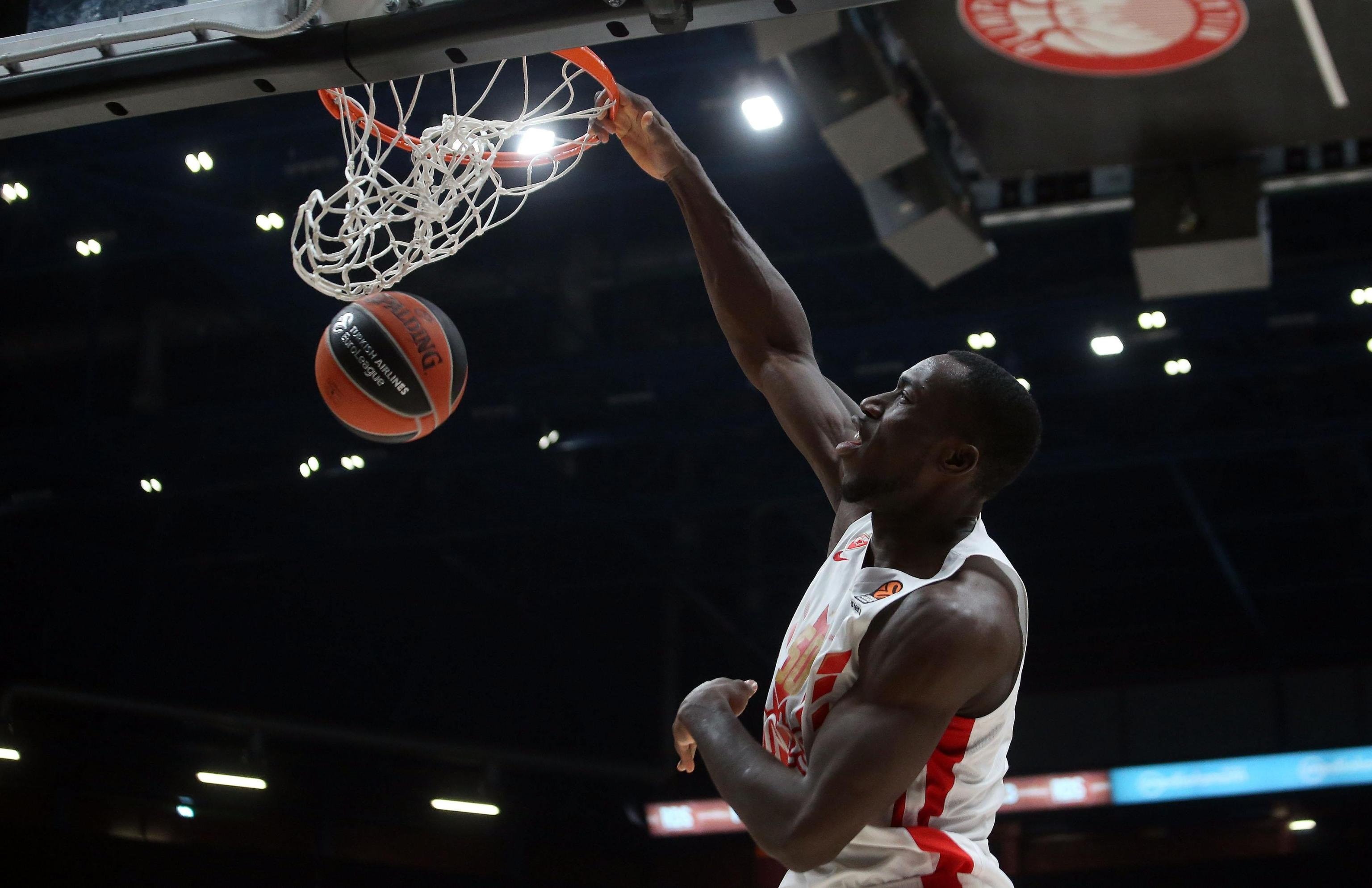 Muere el jugador de baloncesto Michael Ojo a los 27 años de edad