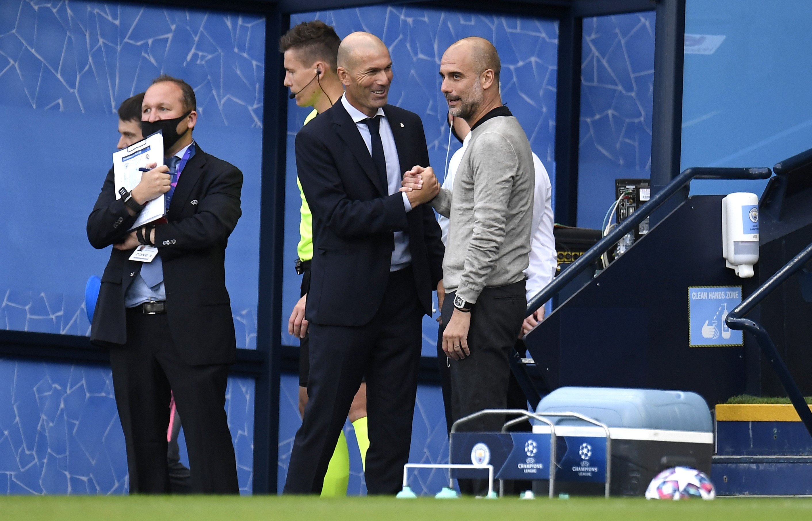 La imagen del día: la segunda lección de Guardiola a Zidane que poco se ha visto