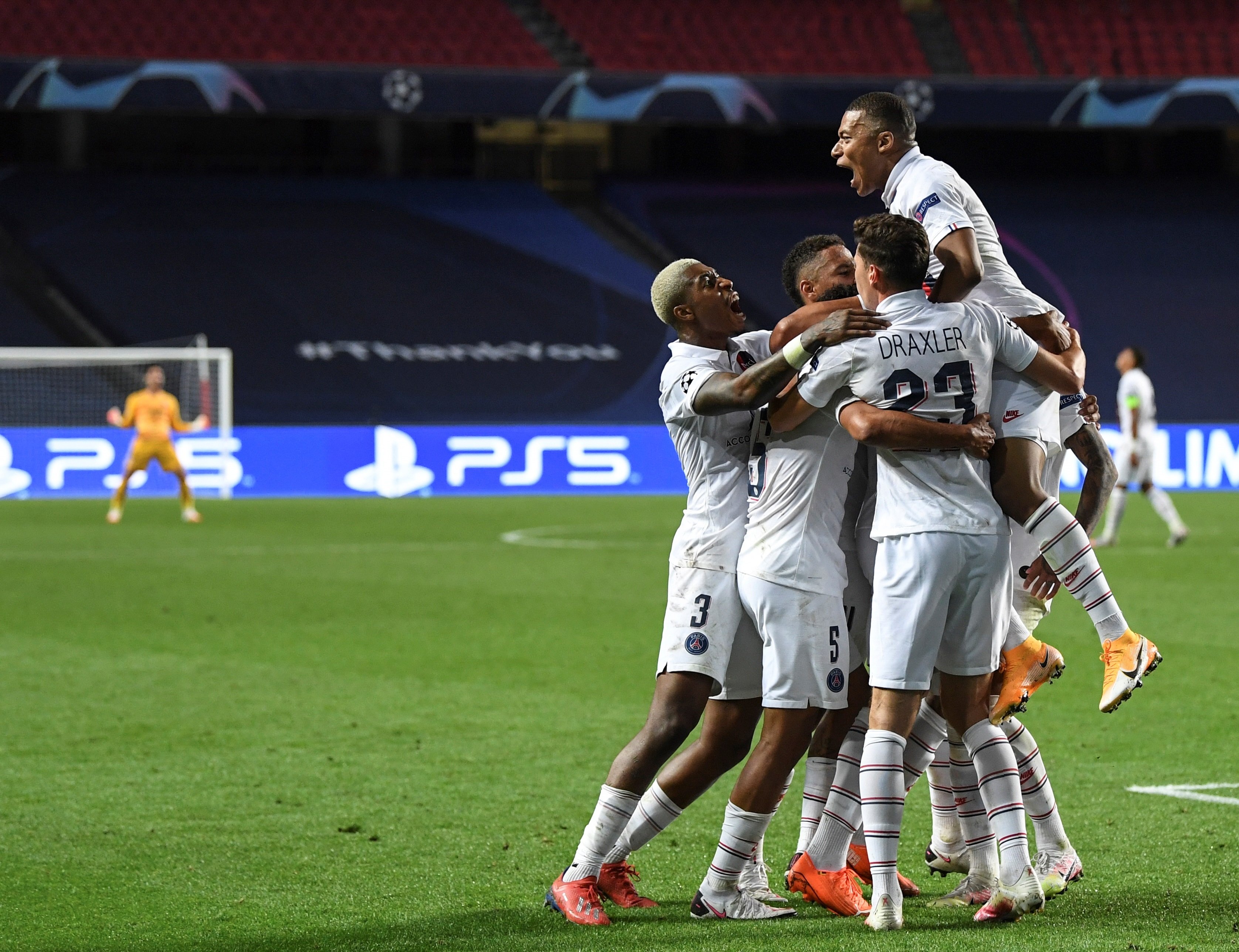 El PSG alcanza las semis de Champions con una remontada agónica (1-2)