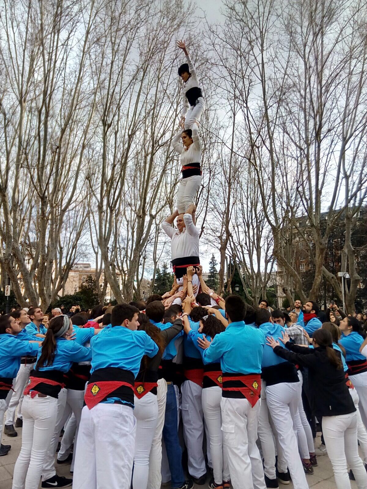 El primer grupo casteller de Madrid se presenta en sociedad