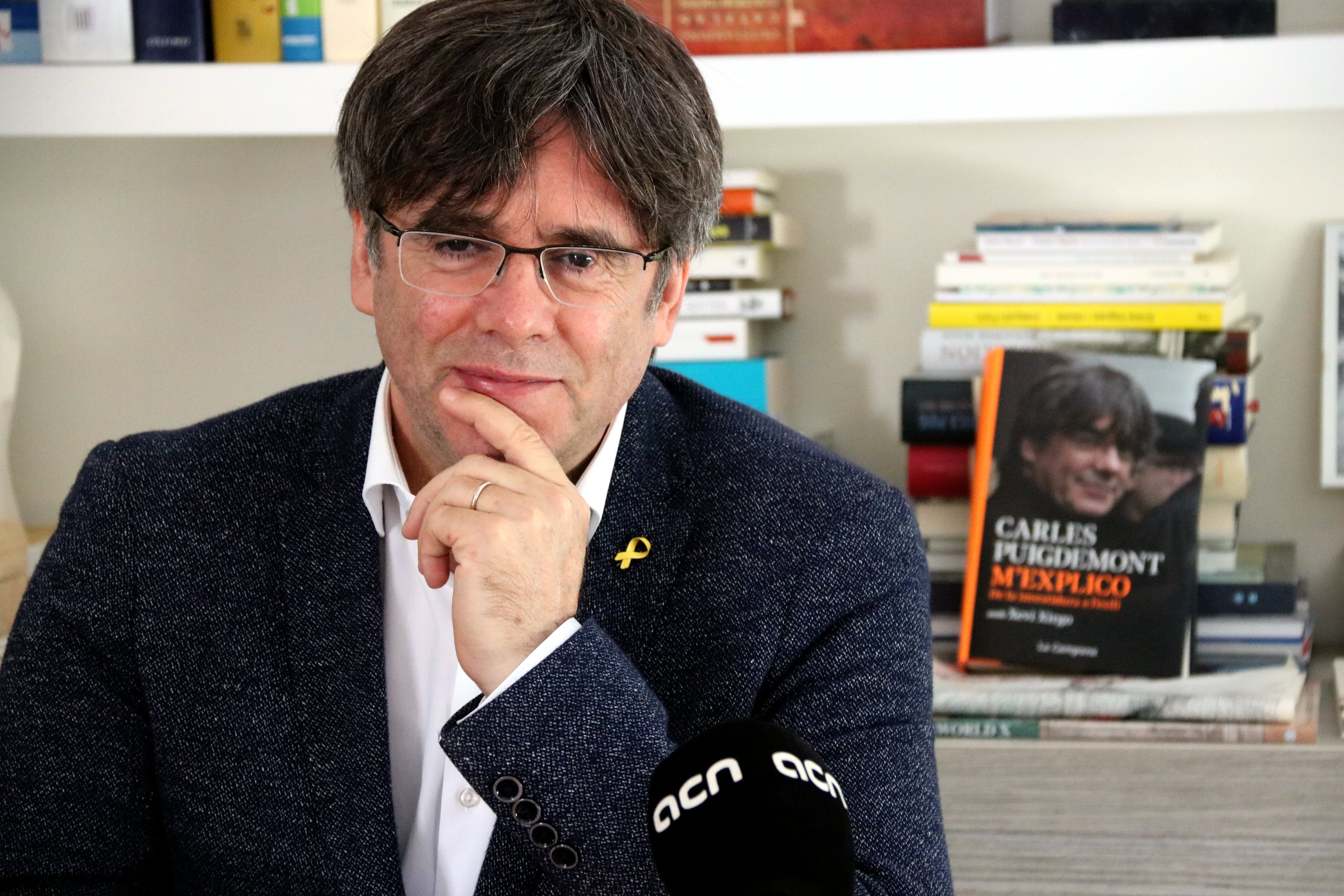 Puigdemont publica les resolucions censurades contra la monarquia