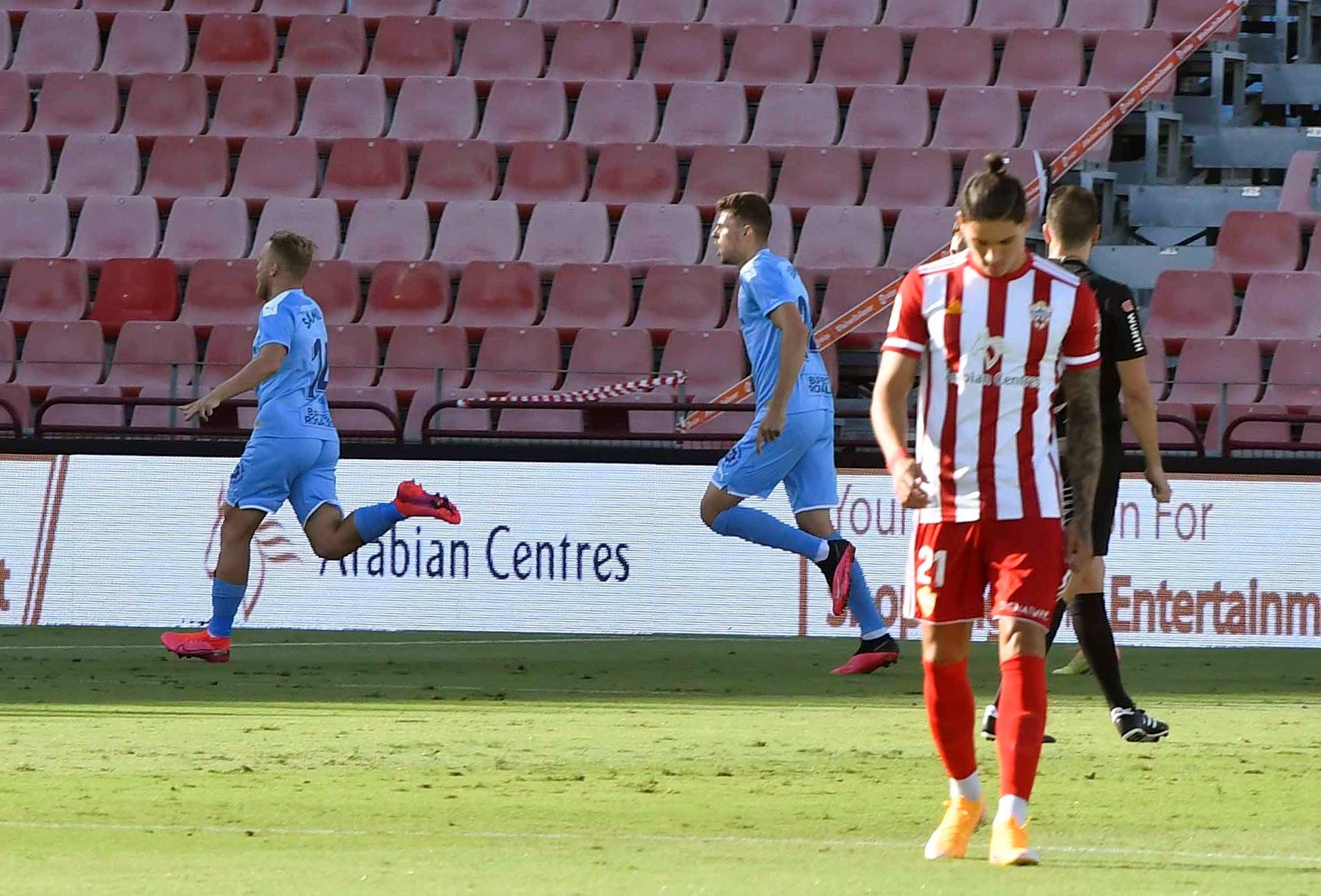 El Girona guanya l'Almeria i ja és a la final del play-off d'ascens (1-2)