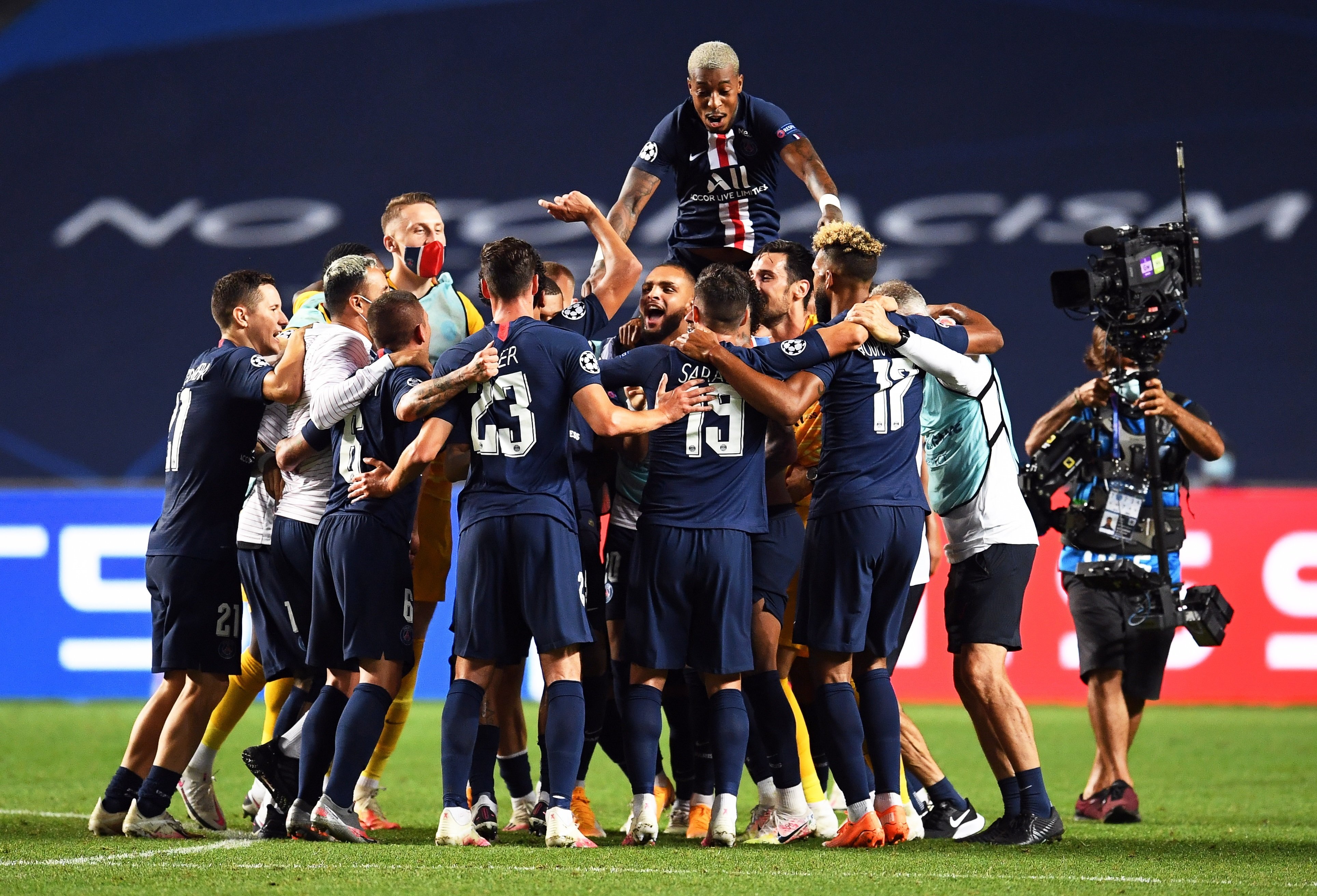 Neymar ya tiene su primera final de Champions con el PSG (0-3)