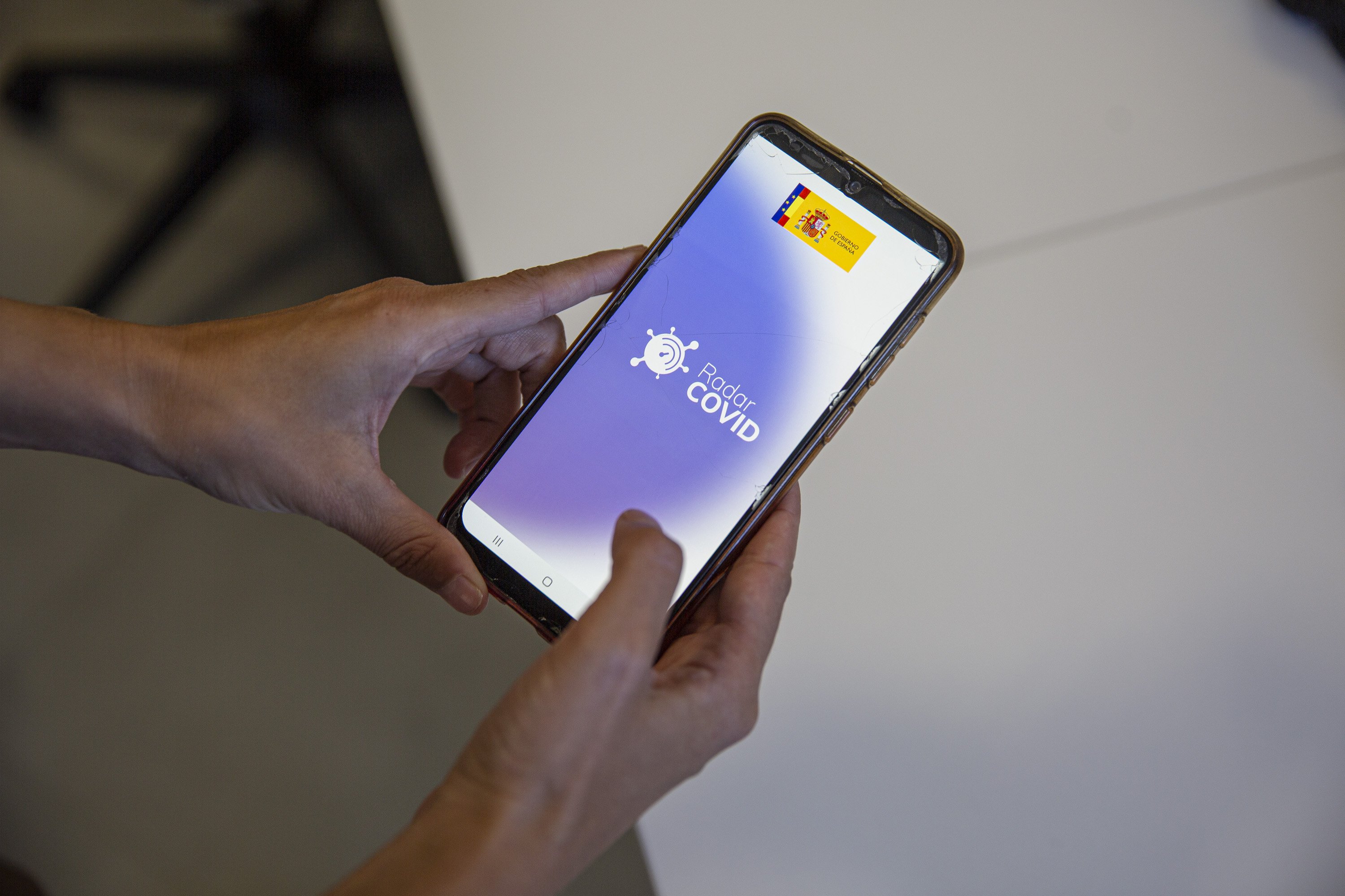 Catalunya activa l'aplicació Radar Covid de rastreig de positius