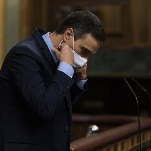 EuropaPress presidente gobierno pedro sanchez quita mascarilla antes intervenir sesion