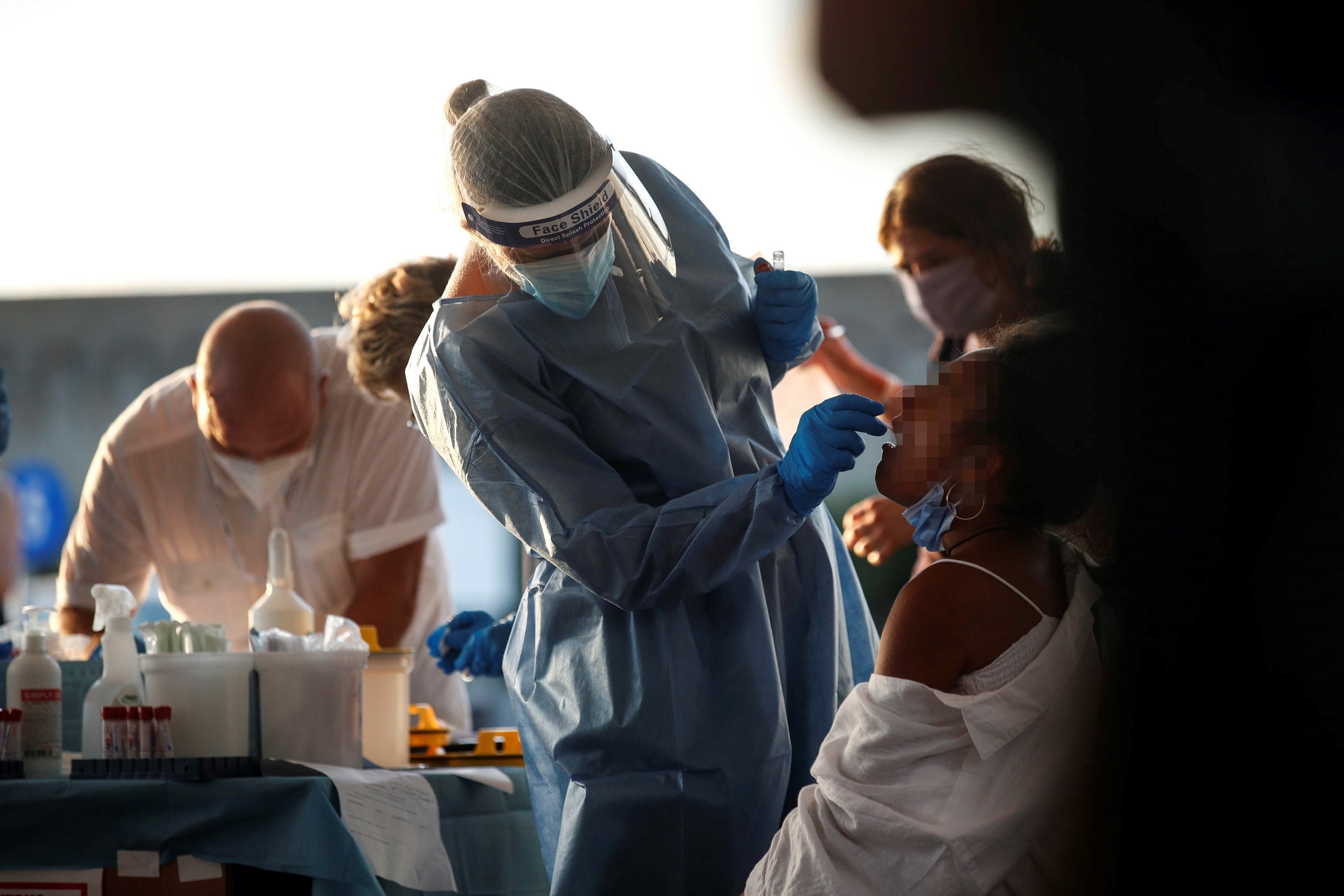 Itàlia comença demà a provar la seva vacuna a 90 voluntaris